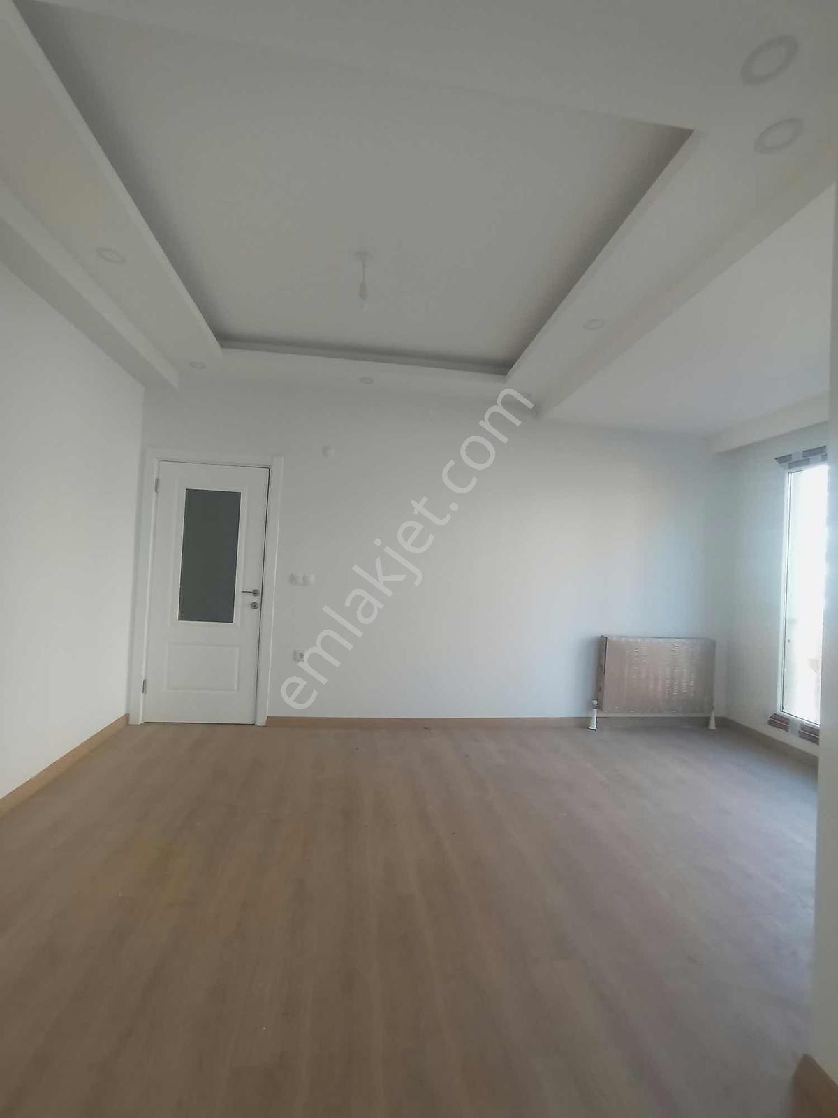 Avcılar Ünıversıte Mahallesı'nde Satılık 2 + 1 Daıre — fotoğraf 19
