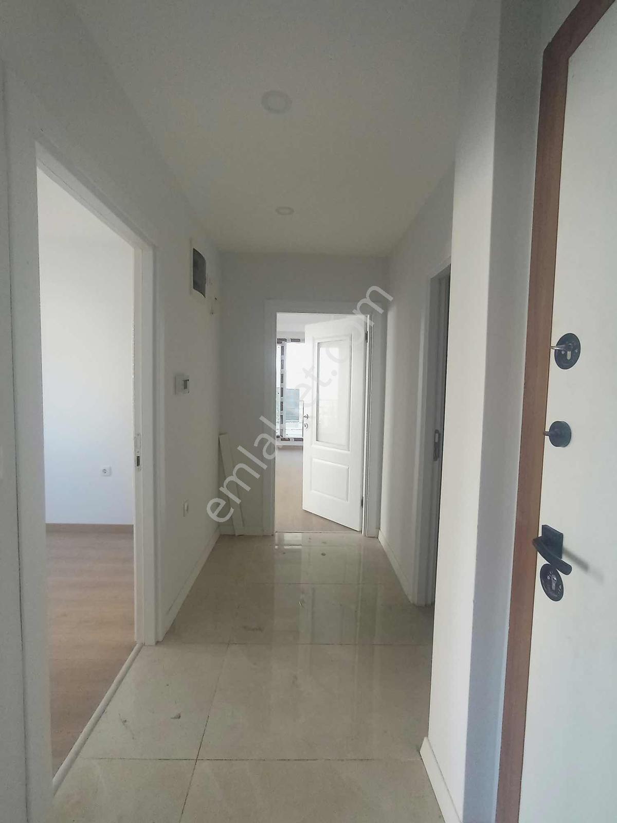 Avcılar Ünıversıte Mahallesı'nde Satılık 2 + 1 Daıre — fotoğraf 23