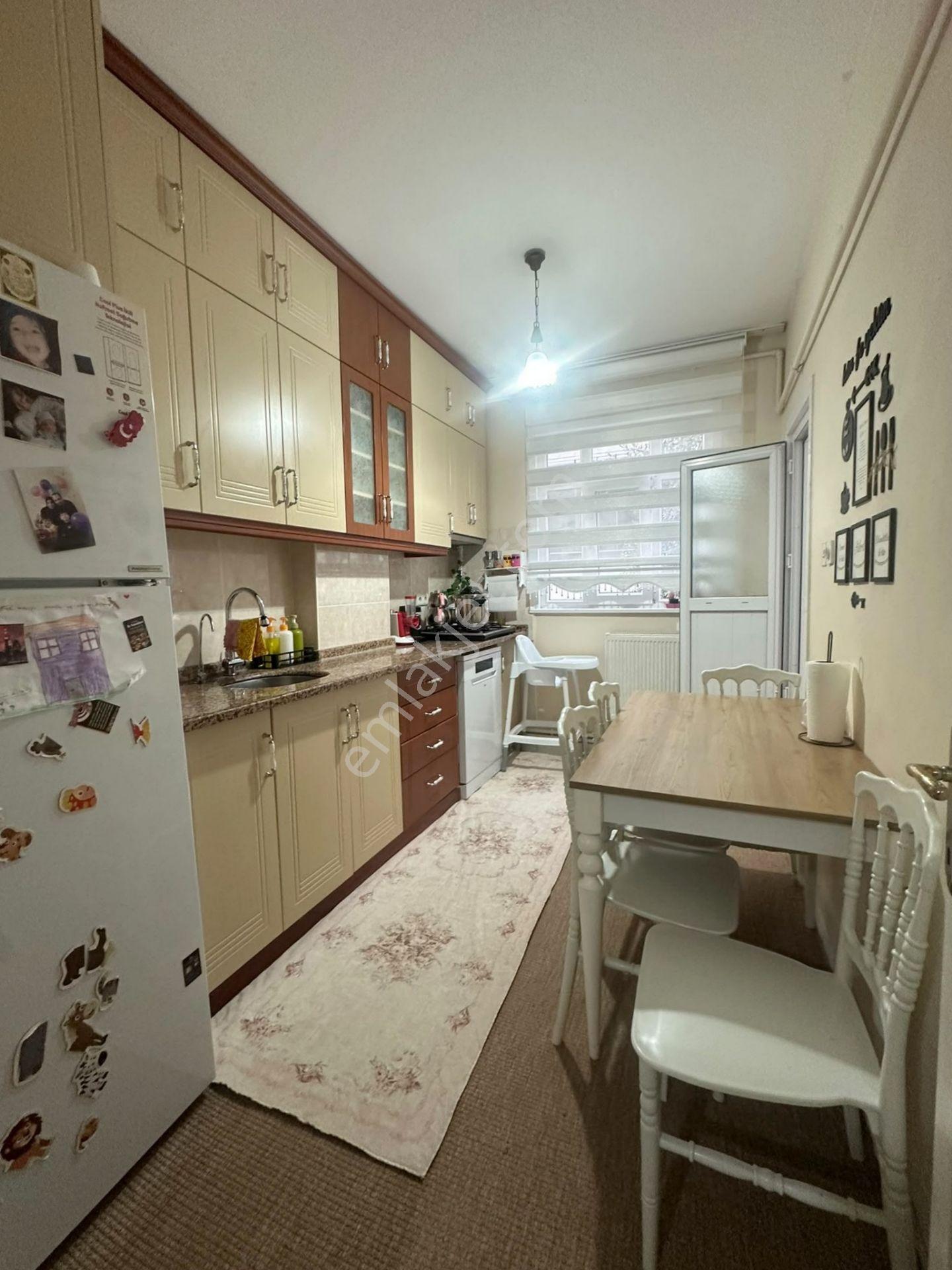 Mertcan'dan Orta Mah. Balkonlu 2+1 Geniş Satılık Daire — fotoğraf 9