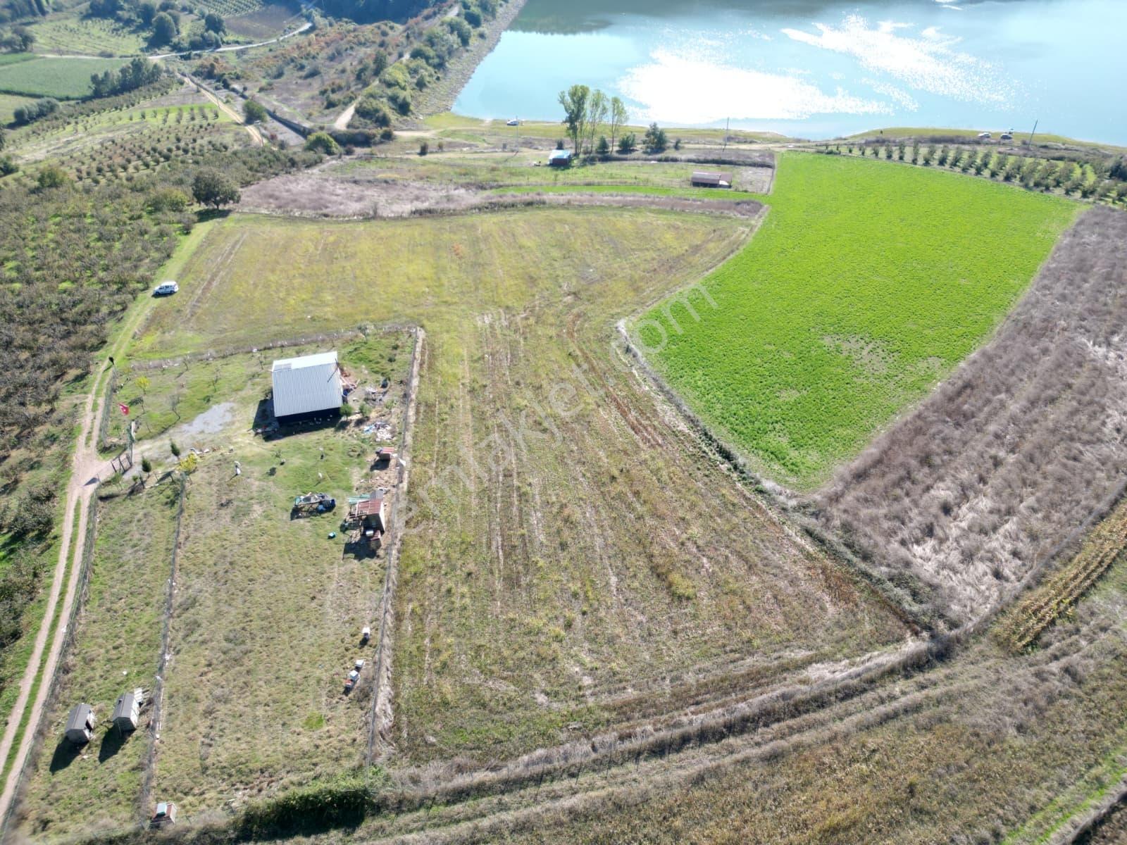 Söğütlü Beşdeğirmende Baraj Manzaralı Satılık 11.659 M2 Tarla — fotoğraf 35