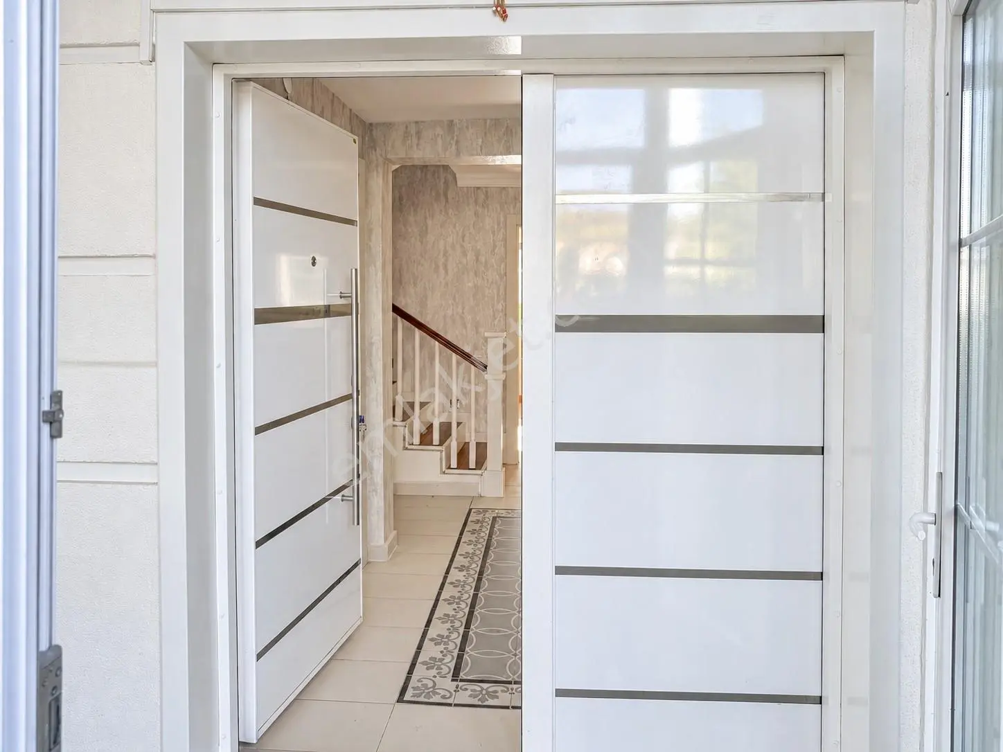 Beytepe Sitede Satılık 4+1 Bahçeli Villa Otoparklı Ebeveyn Banyo — fotoğraf 5