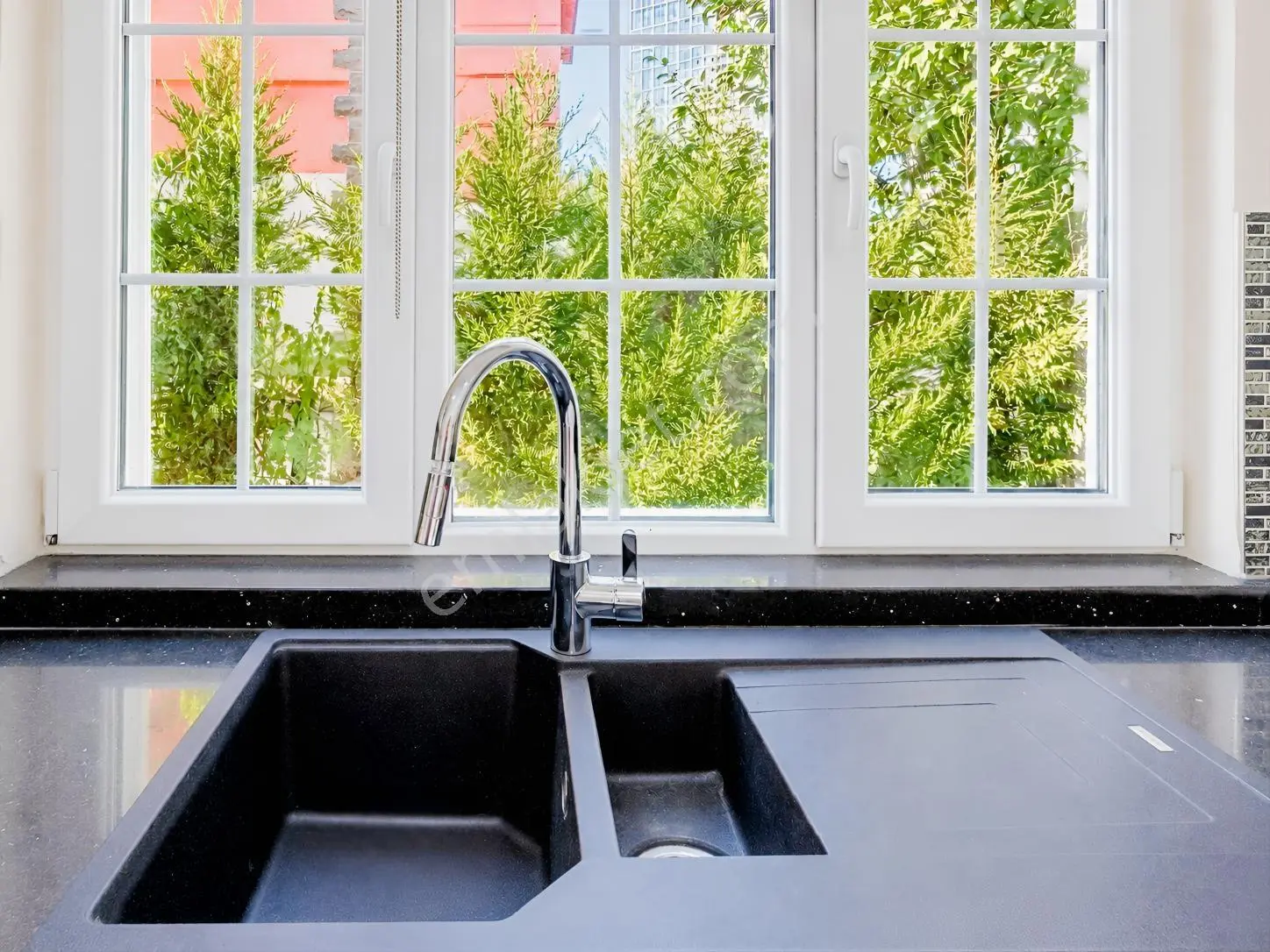 Beytepe Sitede Satılık 4+1 Bahçeli Villa Otoparklı Ebeveyn Banyo — fotoğraf 11