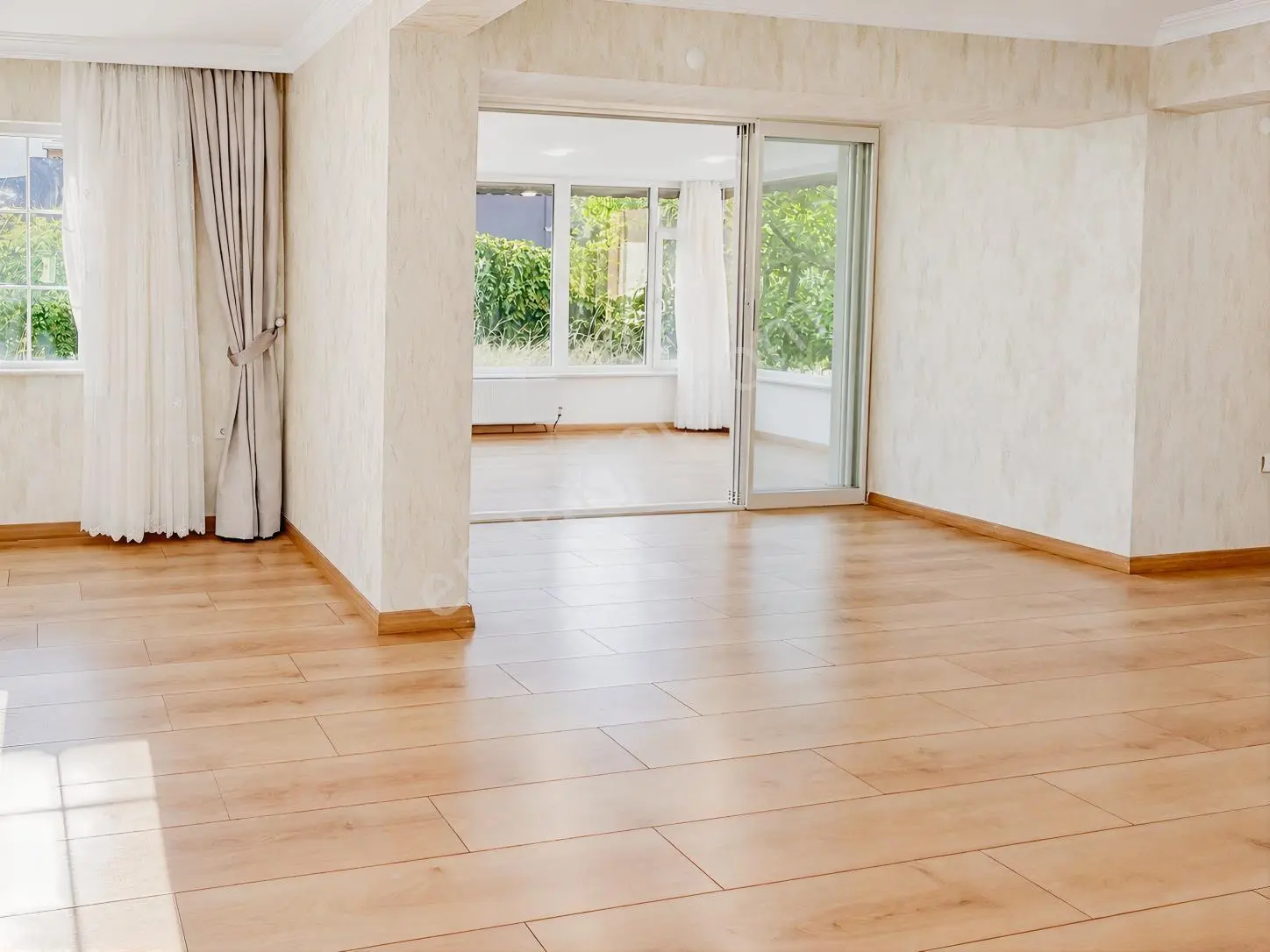 Beytepe Sitede Satılık 4+1 Bahçeli Villa Otoparklı Ebeveyn Banyo — fotoğraf 16