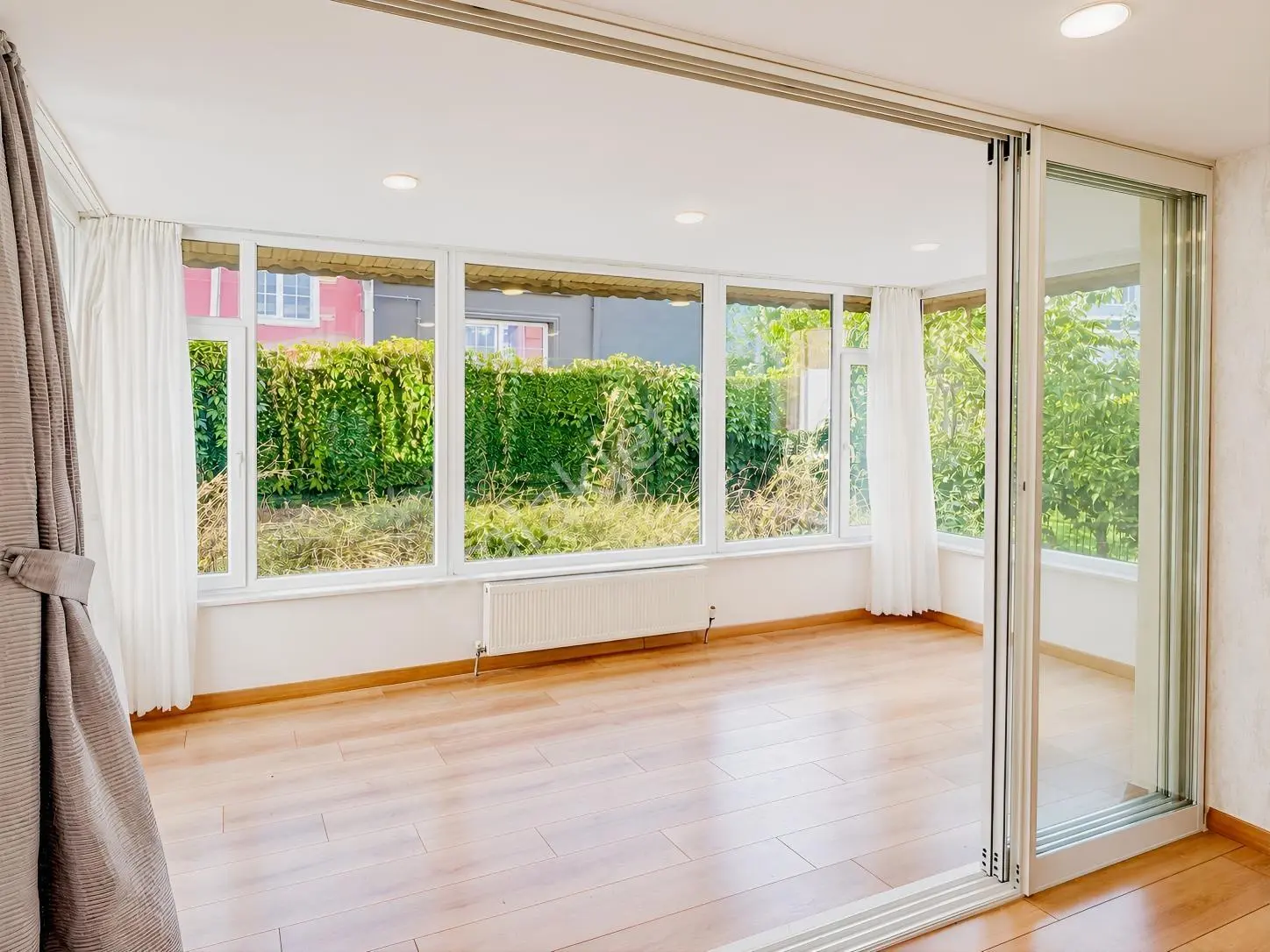 Beytepe Sitede Satılık 4+1 Bahçeli Villa Otoparklı Ebeveyn Banyo — fotoğraf 17