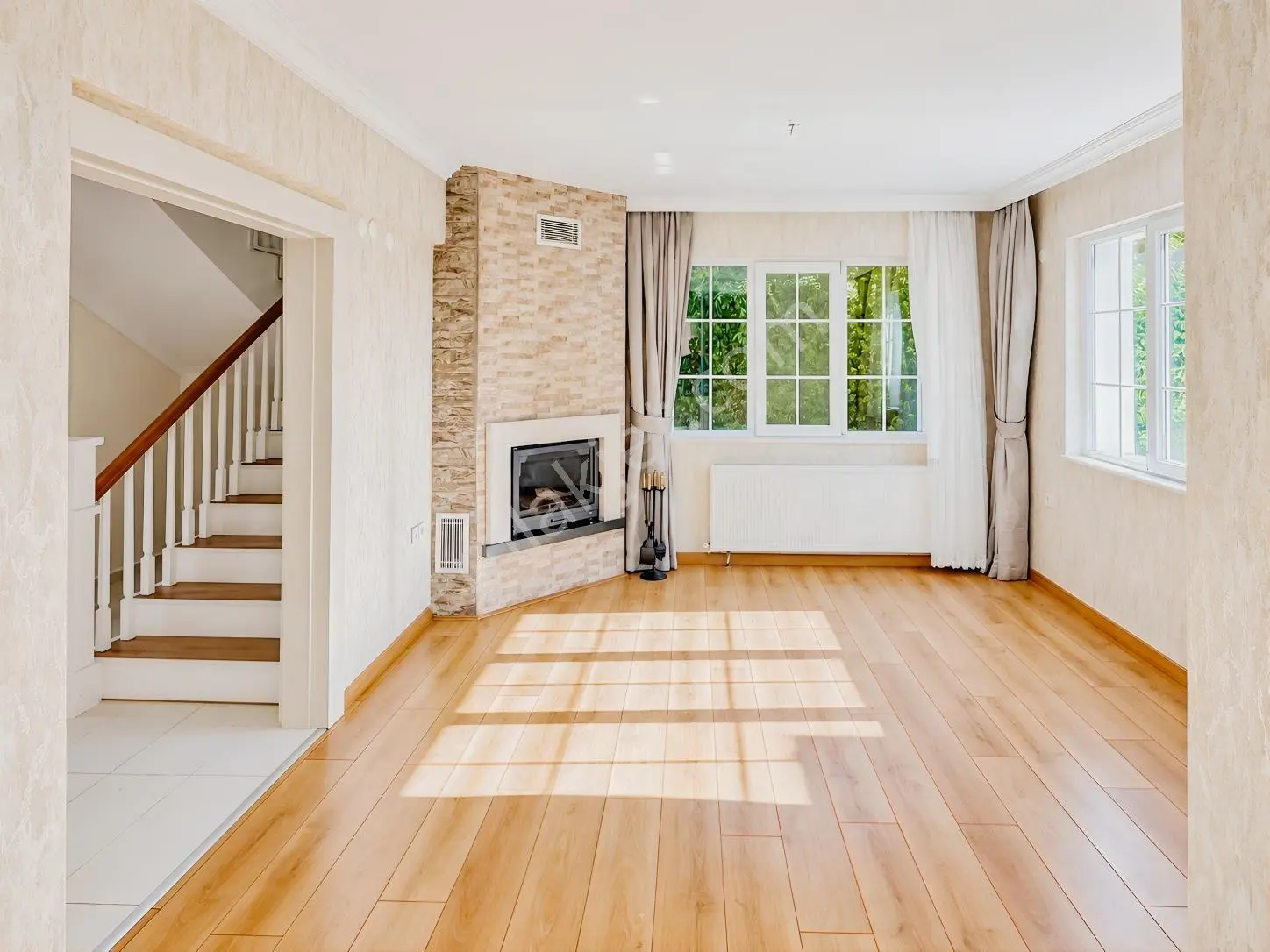 Beytepe Sitede Satılık 4+1 Bahçeli Villa Otoparklı Ebeveyn Banyo — fotoğraf 18