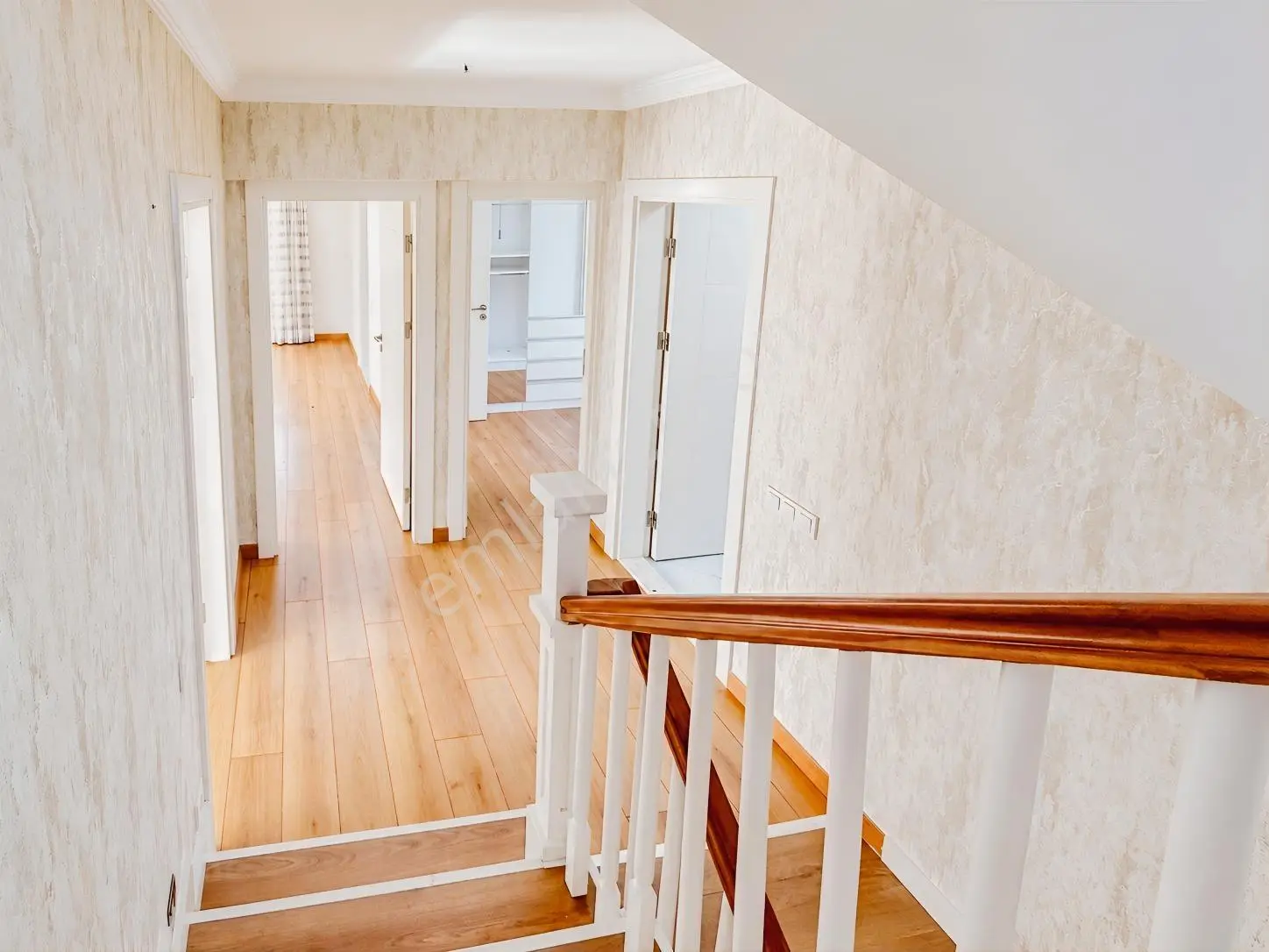 Beytepe Sitede Satılık 4+1 Bahçeli Villa Otoparklı Ebeveyn Banyo — fotoğraf 21