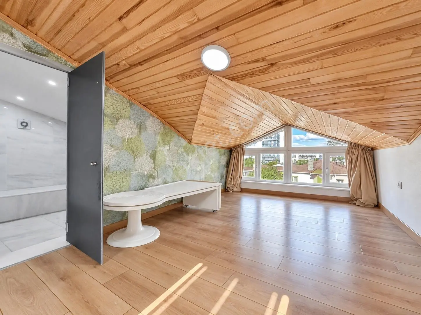 Beytepe Sitede Satılık 4+1 Bahçeli Villa Otoparklı Ebeveyn Banyo — fotoğraf 37