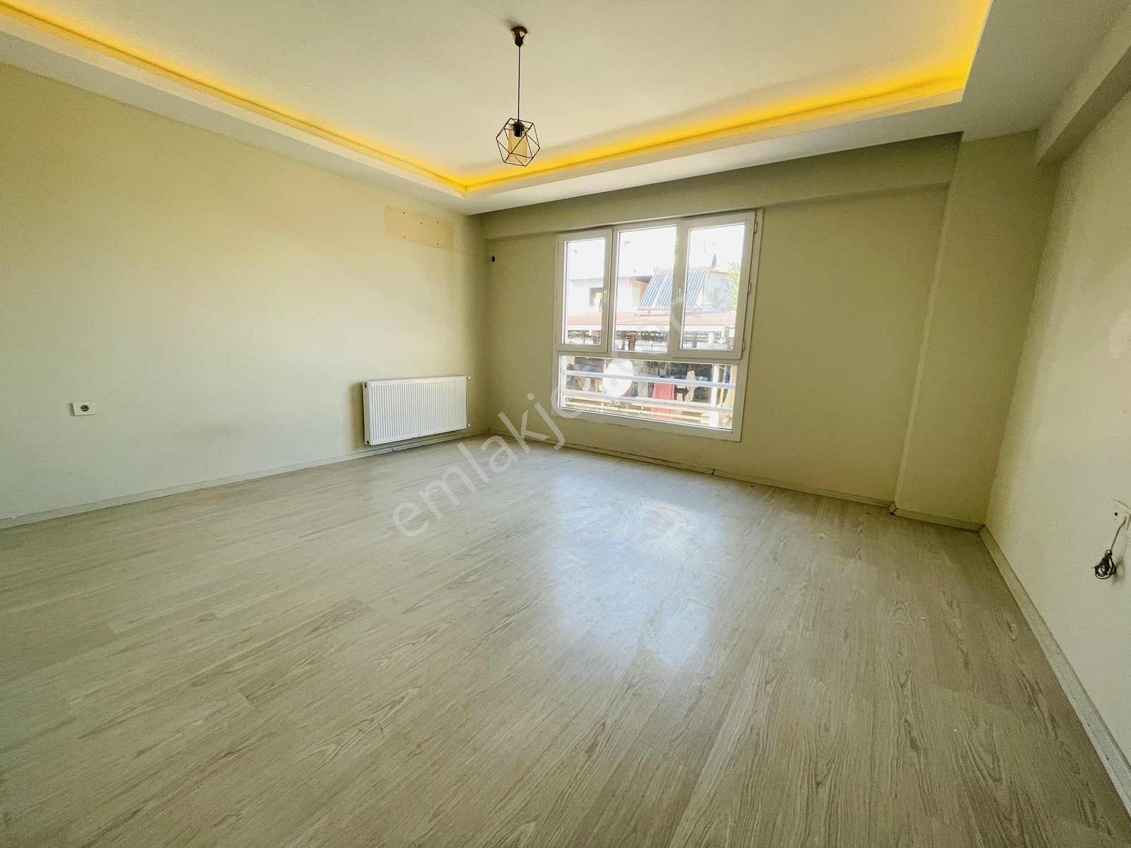 Torbalı Atatürk Mahallesinde 2+1 Balkonlu Aydınlık Ferah Daire — fotoğraf 19
