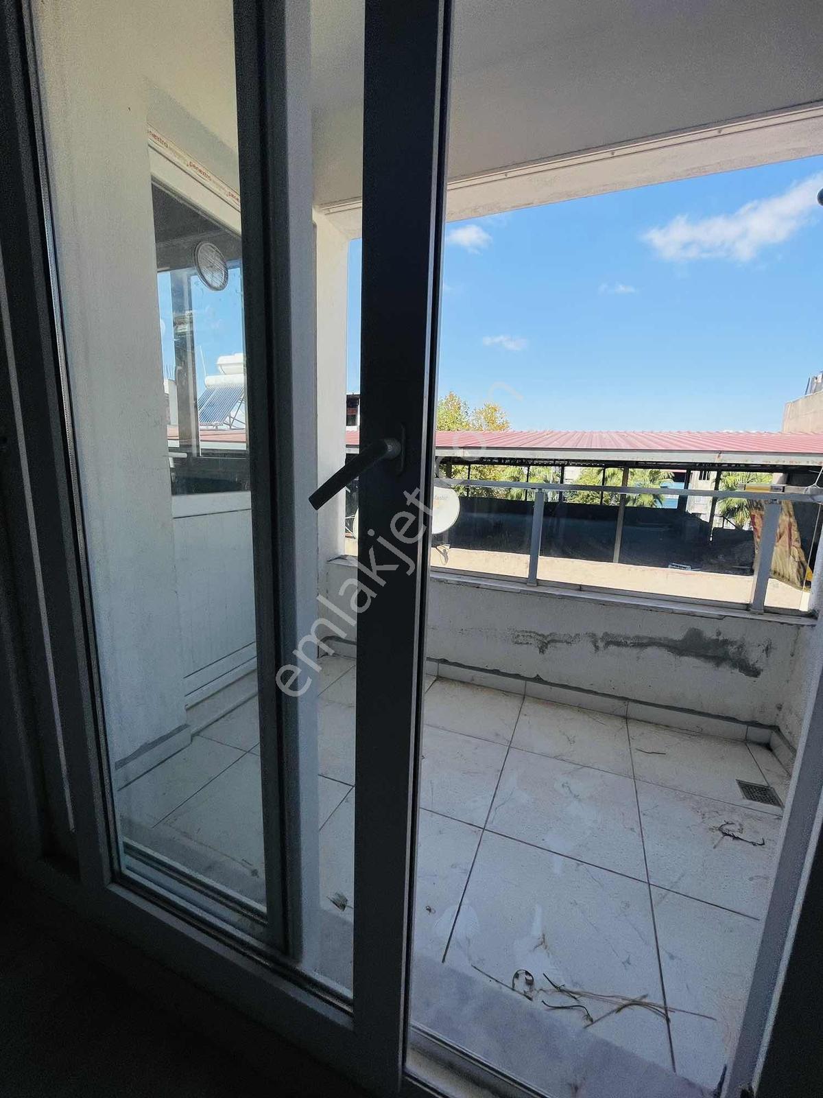 Torbalı Atatürk Mahallesinde 2+1 Balkonlu Aydınlık Ferah Daire — fotoğraf 27