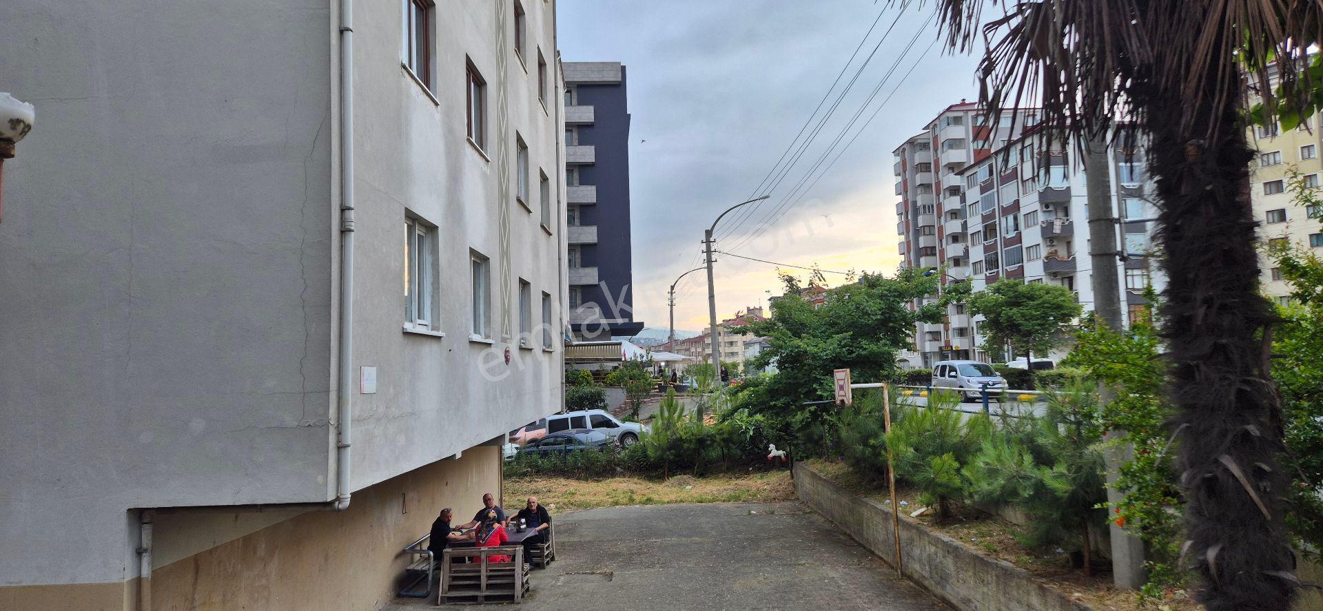 Öztürkler Gayrimenkulden Trabzon Ortahisar Karşıyaka Mah 110m2 3+1 3.kat Yeni Yapılmış Satılık Daire — fotoğraf 20