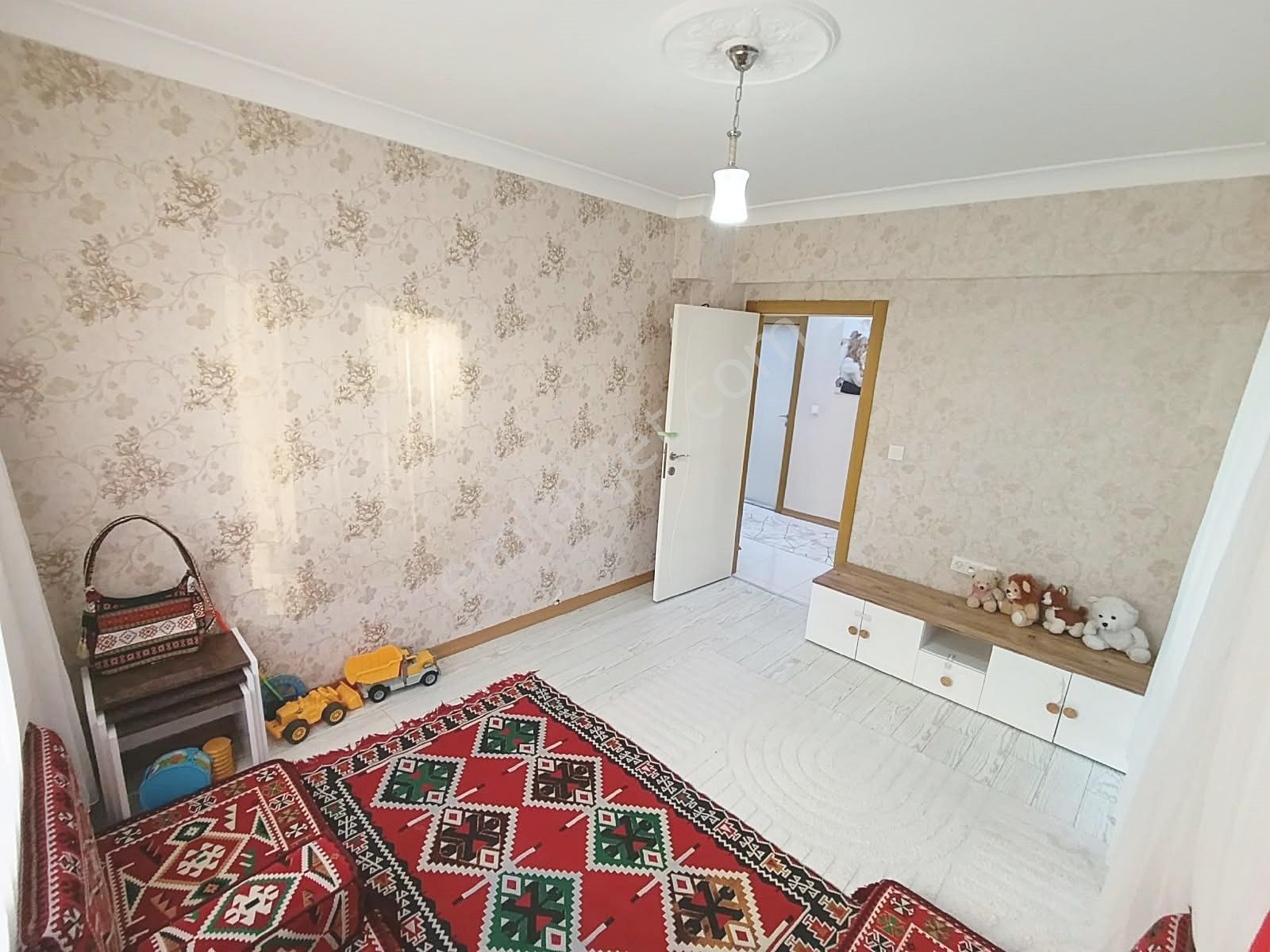 Agen'den Şengülüm Market Yakını Arakat Full Yapılı 3+1 Kök Tapu — fotoğraf 21