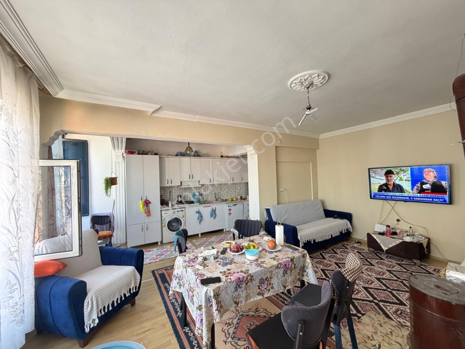 Prestij'den Yeni Mah'de Asansörlü Geniş Oturumlu 2+1 Daire — fotoğraf 2