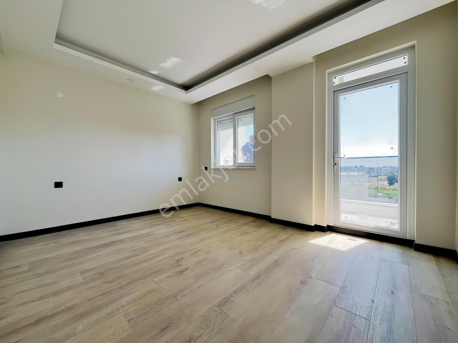 Tramvayın Yakını Mükemmel Konumda Lüx 2+1 Daire! — fotoğraf 4