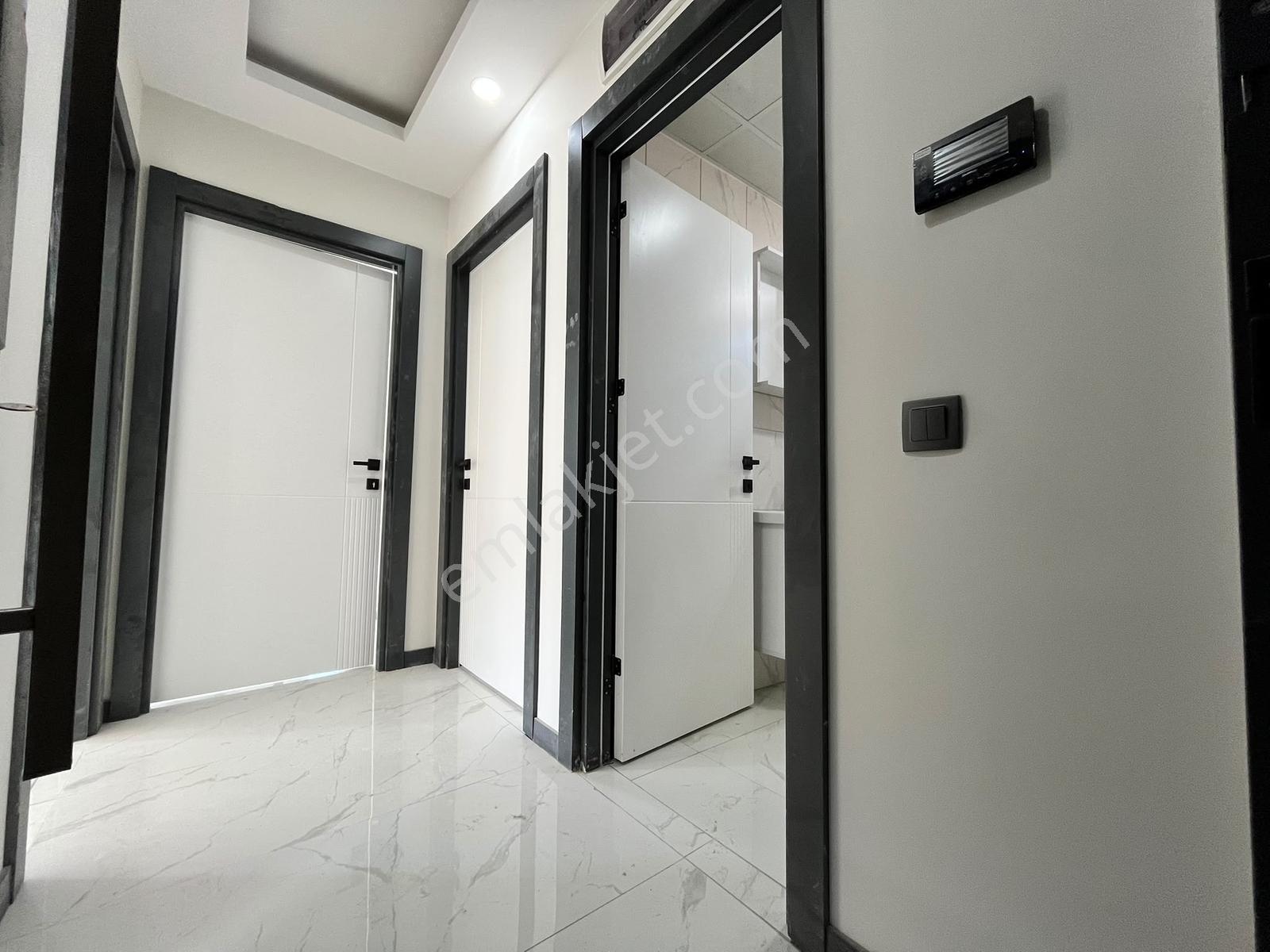 Tramvayın Yakını Mükemmel Konumda Lüx 2+1 Daire! — fotoğraf 8