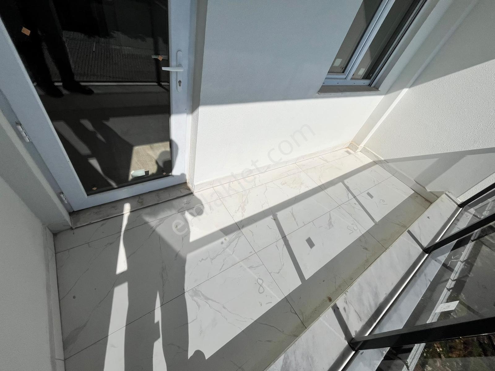 Tramvayın Yakını Mükemmel Konumda Lüx 2+1 Daire! — fotoğraf 10