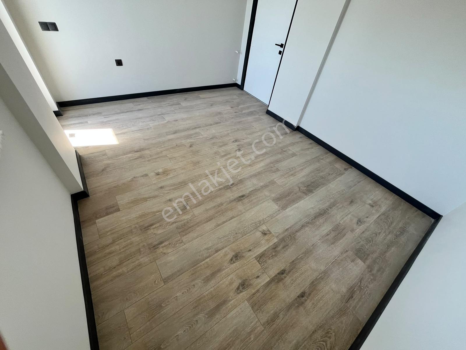 Tramvayın Yakını Mükemmel Konumda Lüx 2+1 Daire! — fotoğraf 14