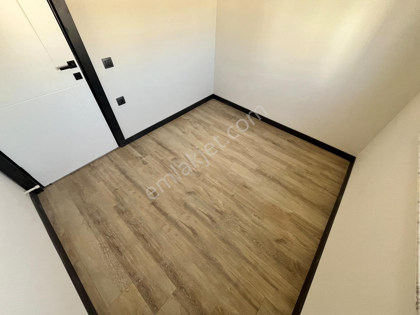 Tramvayın Yakını Mükemmel Konumda Lüx 2+1 Daire! — fotoğraf 16