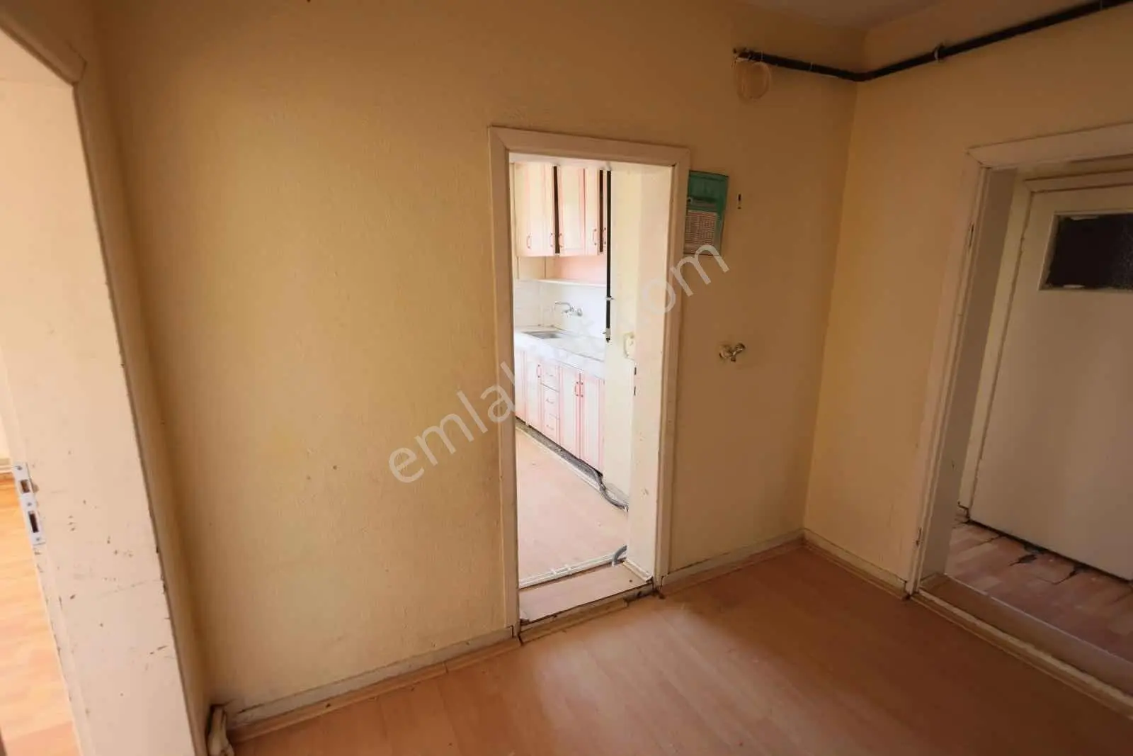 *trio Gayrimenkulden Karşıyakada Komple Satılık Bina* — fotoğraf 13