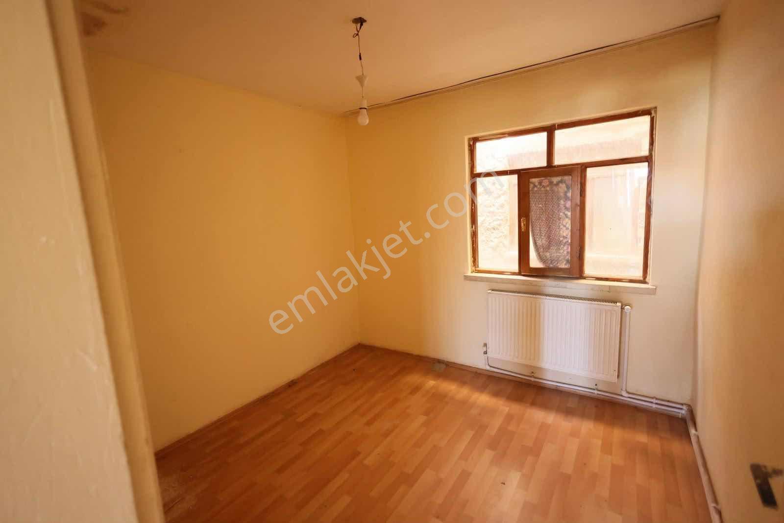 *trio Gayrimenkulden Karşıyakada Komple Satılık Bina* — fotoğraf 18