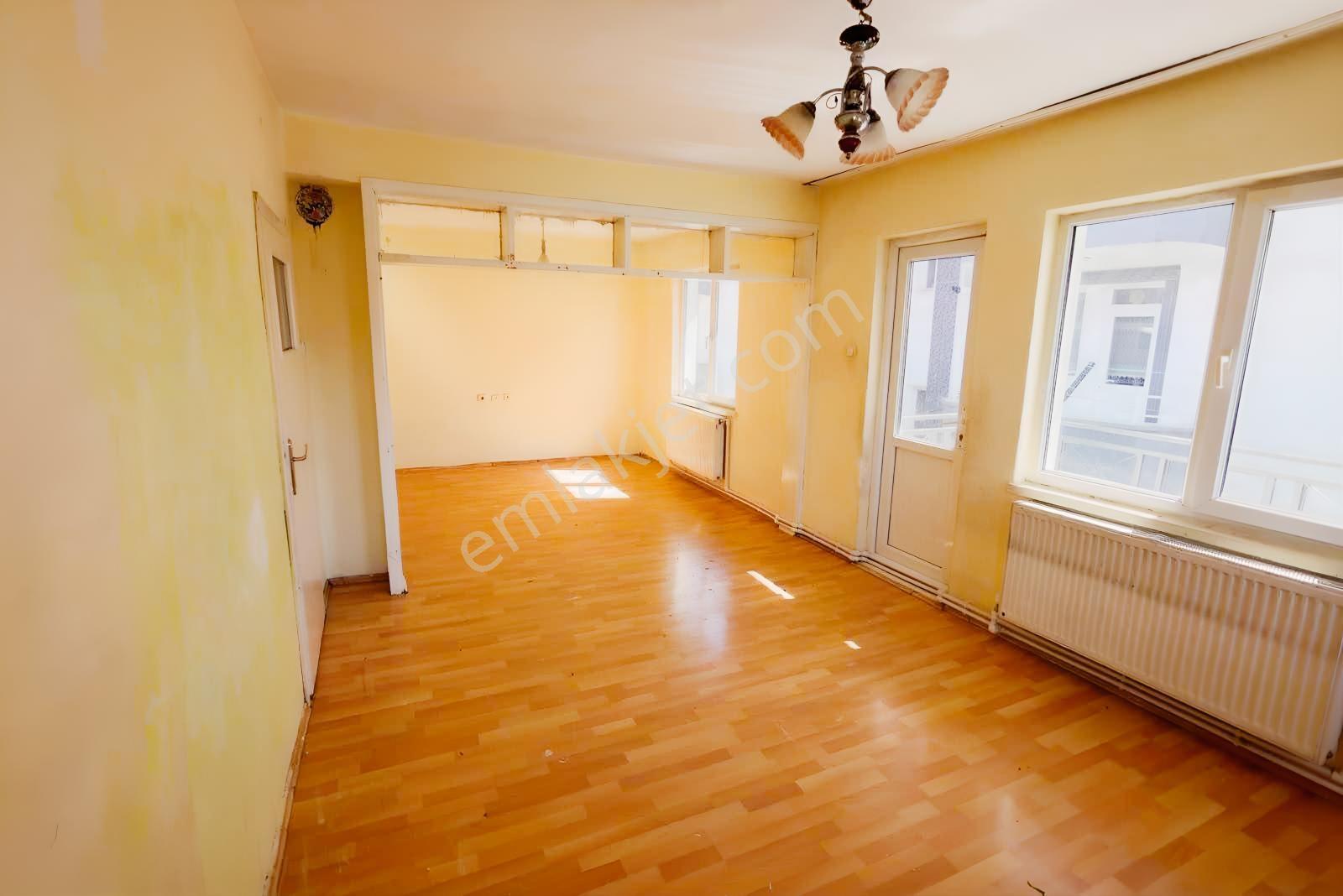 *trio Gayrimenkulden Karşıyakada Komple Satılık Bina* — fotoğraf 20