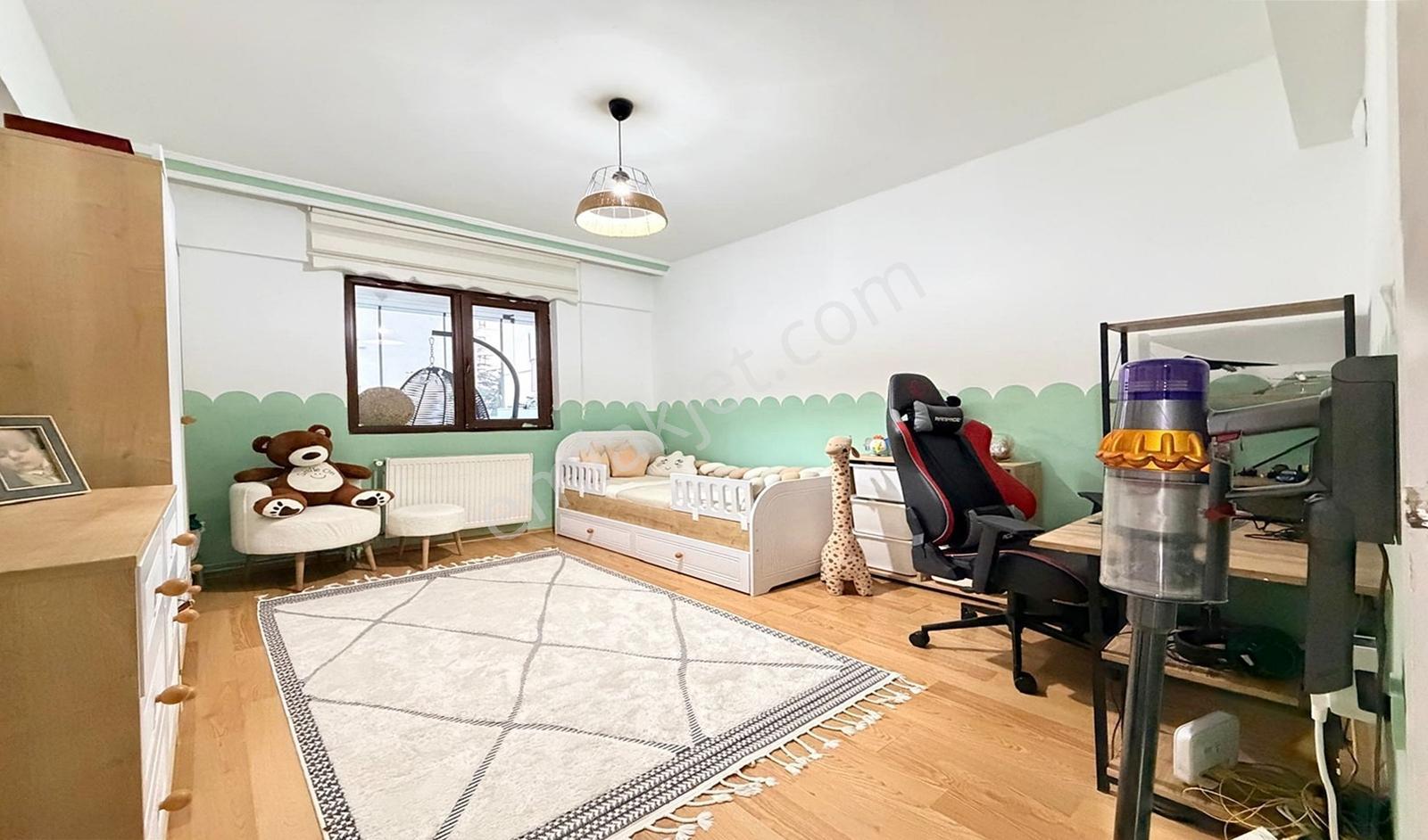 Yasa'dan Kafkas'da 3+1 Site İçinde Asansrlü Full Yapılı Kök Tapu — fotoğraf 18