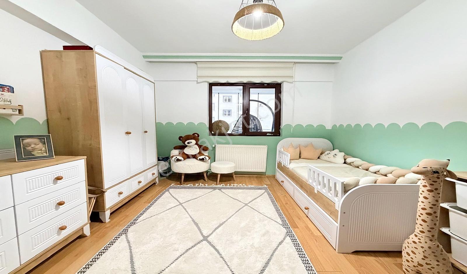 Yasa'dan Kafkas'da 3+1 Site İçinde Asansrlü Full Yapılı Kök Tapu — fotoğraf 19