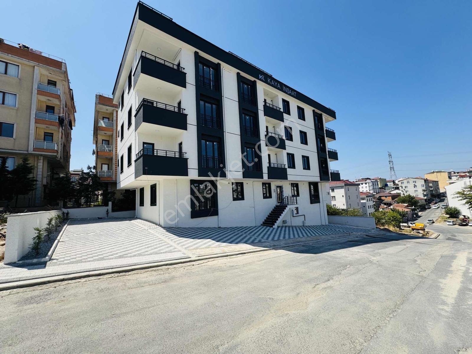Abdurrahmangazide Yeni Bina 3+1 Balkonlu Satılık Daire