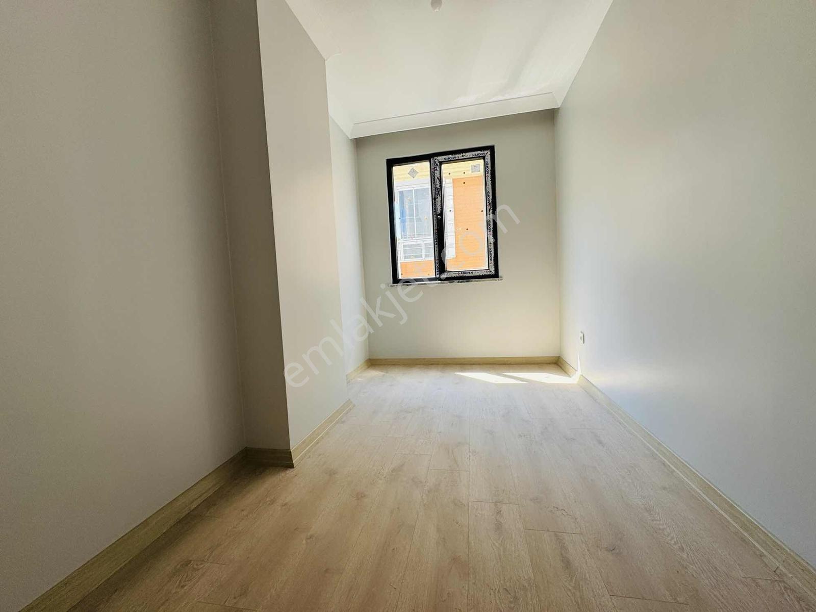 Abdurrahmangazide Yeni Bina 3+1 Balkonlu Satılık Daire — fotoğraf 8