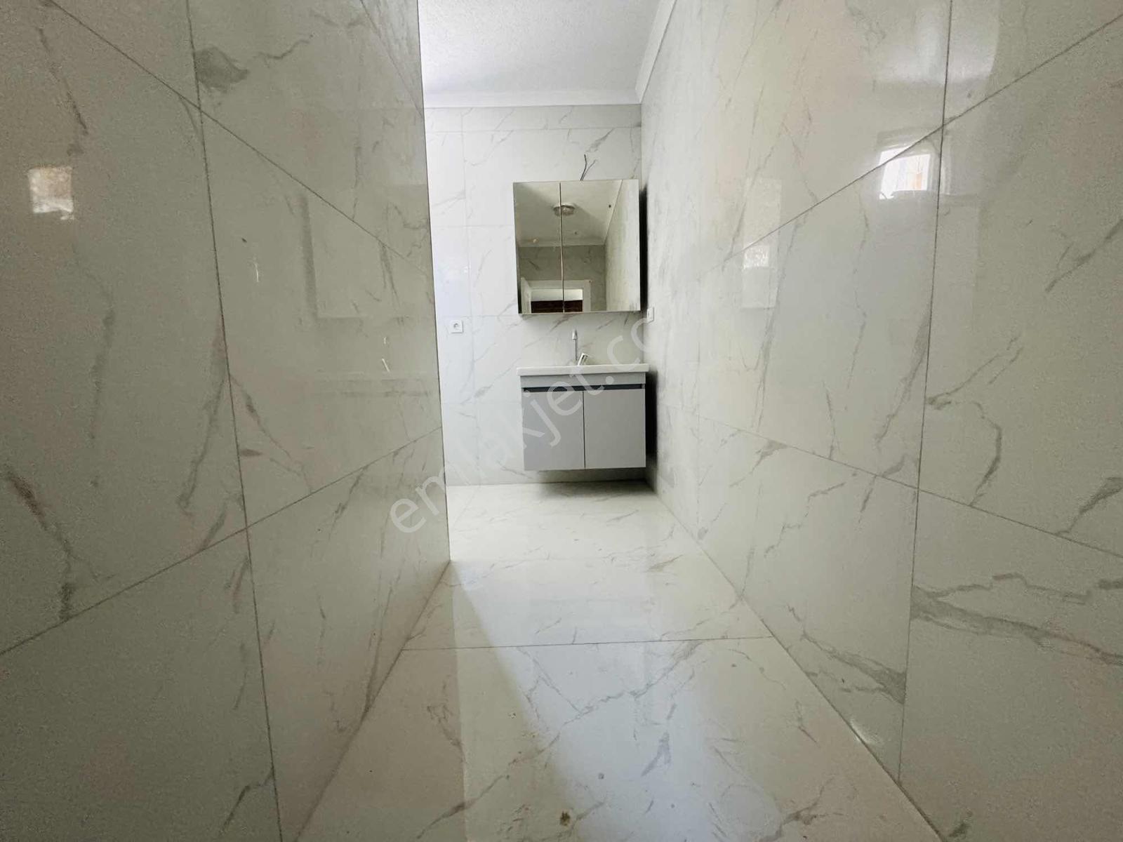 Abdurrahmangazide Yeni Bina 3+1 Balkonlu Satılık Daire — fotoğraf 11