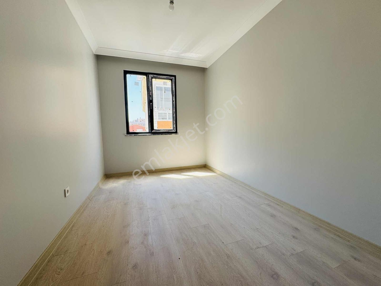 Abdurrahmangazide Yeni Bina 3+1 Balkonlu Satılık Daire — fotoğraf 19
