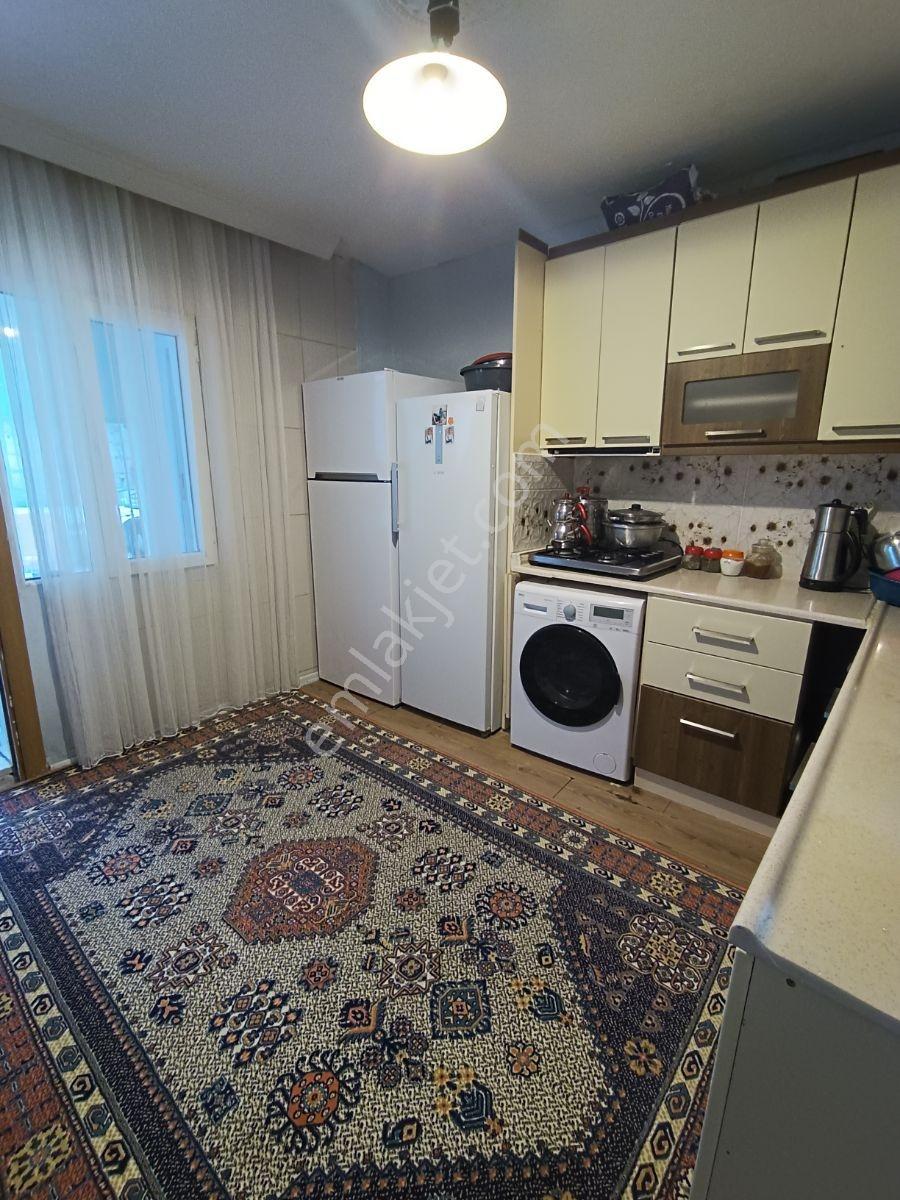 İzmir Karabağlarda 1 Ev Fiyatina İki Katlı Bina — fotoğraf 8