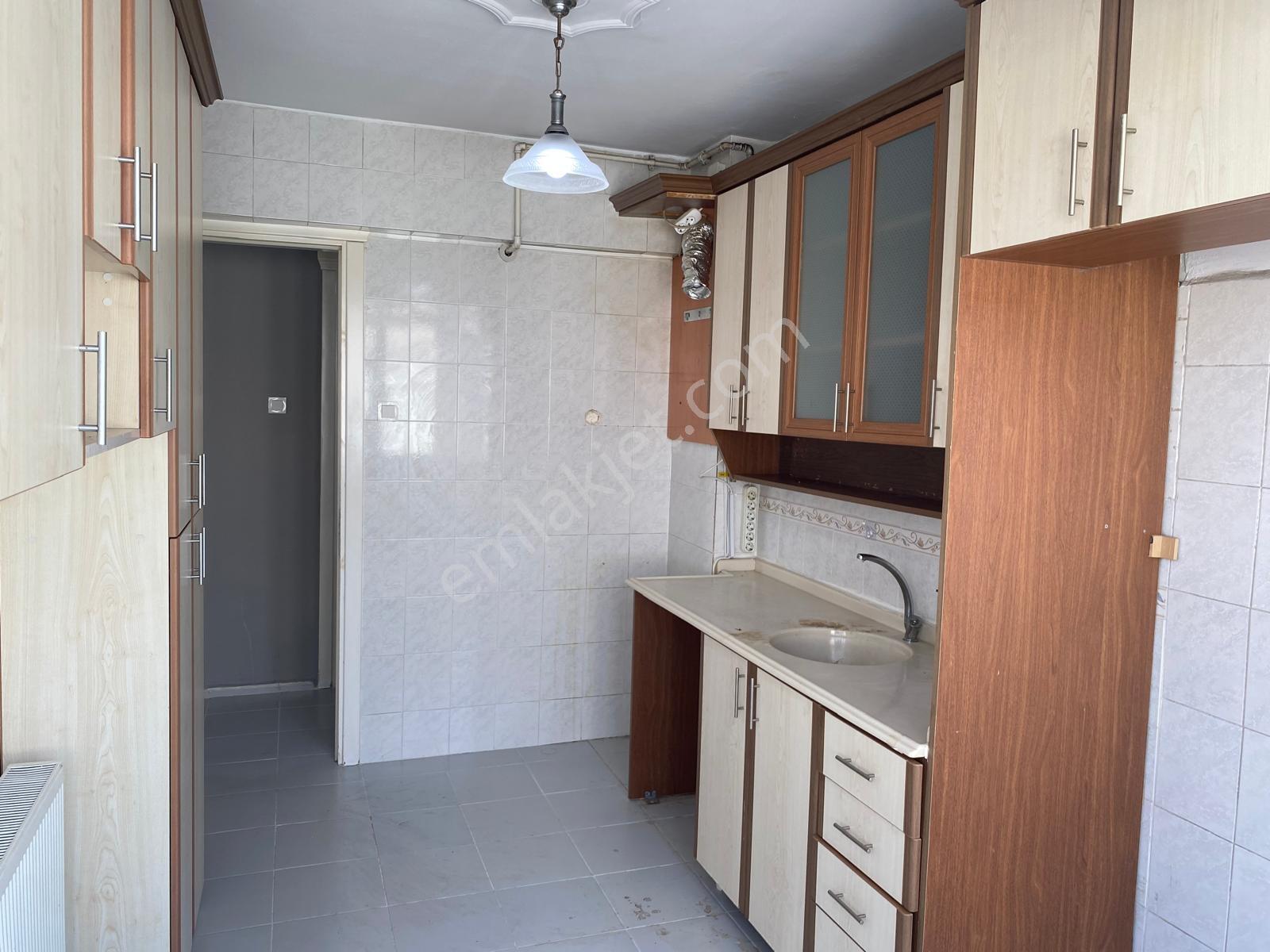 Postacılarda Satılık 3+1 110m2 Çift Balkonlu — fotoğraf 3