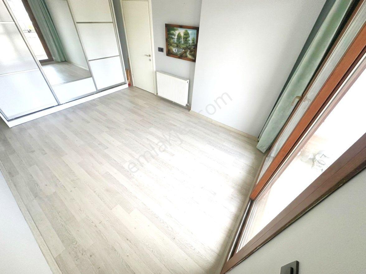 Aygül'den Akçay İkizçay'da Site İçi Güvenlikli Doğalgazlı Köşe Ön Cephe Cam Balonlu 2+1satılık Daire — fotoğraf 8