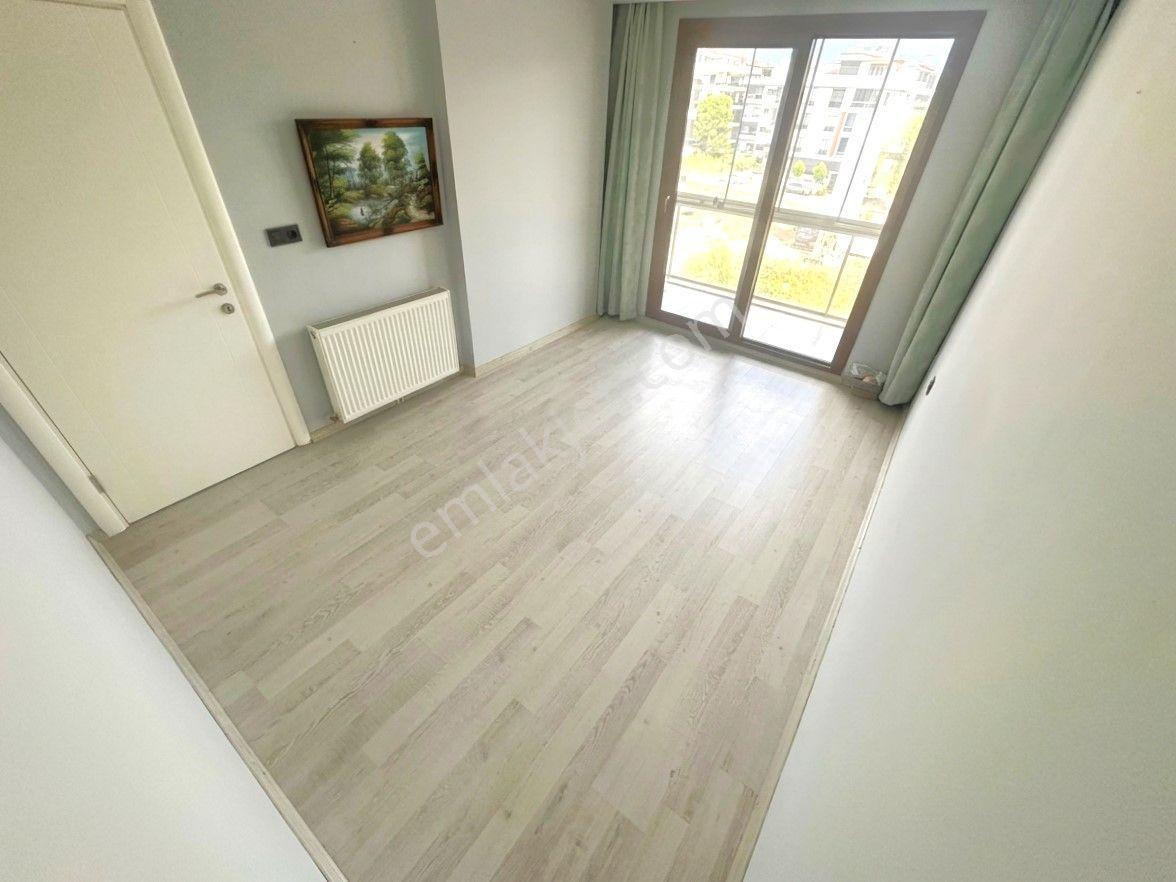 Aygül'den Akçay İkizçay'da Site İçi Güvenlikli Doğalgazlı Köşe Ön Cephe Cam Balonlu 2+1satılık Daire — fotoğraf 15