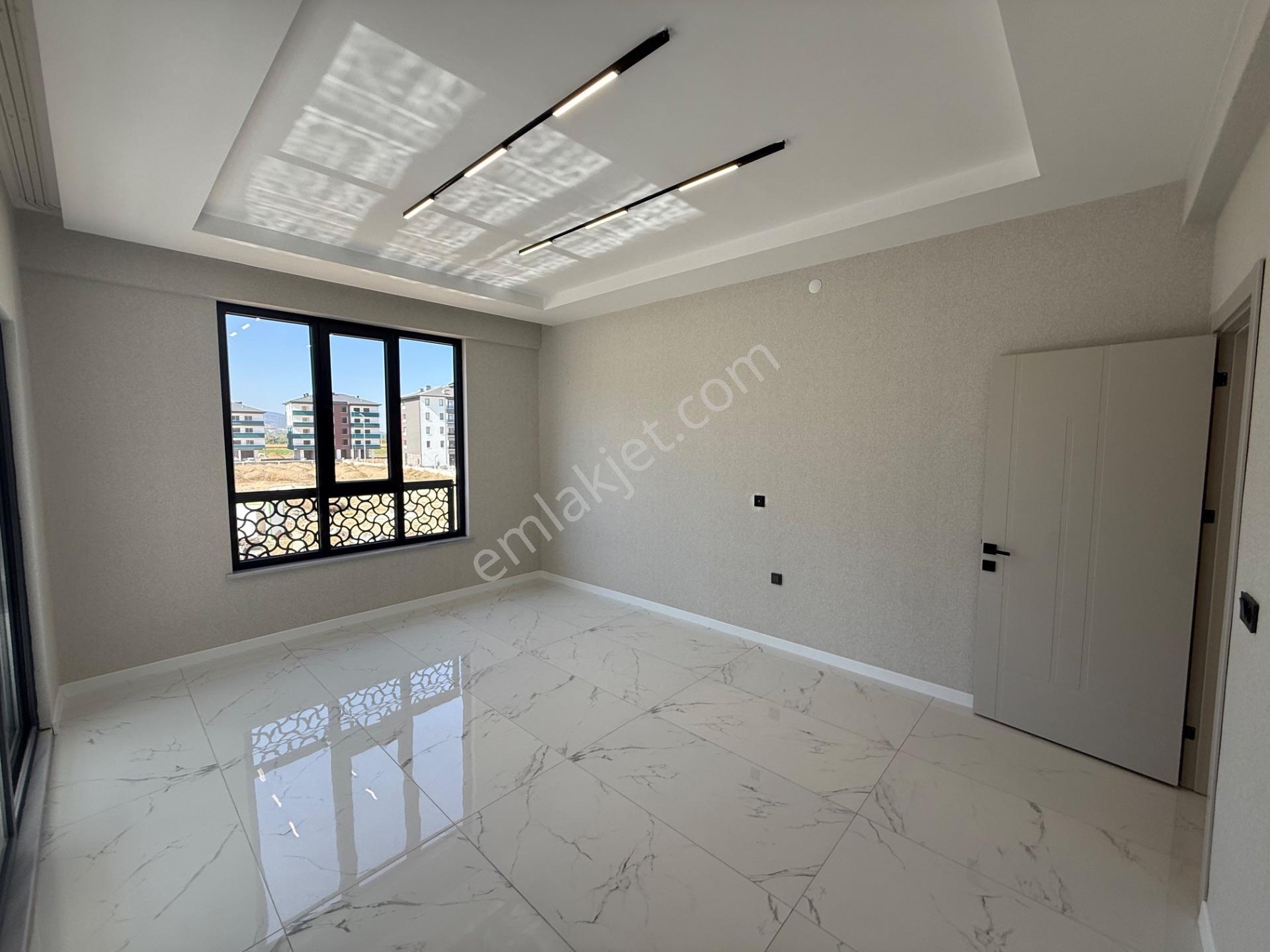 Rota’dan Şehrin Gözdesi Daire — fotoğraf 25