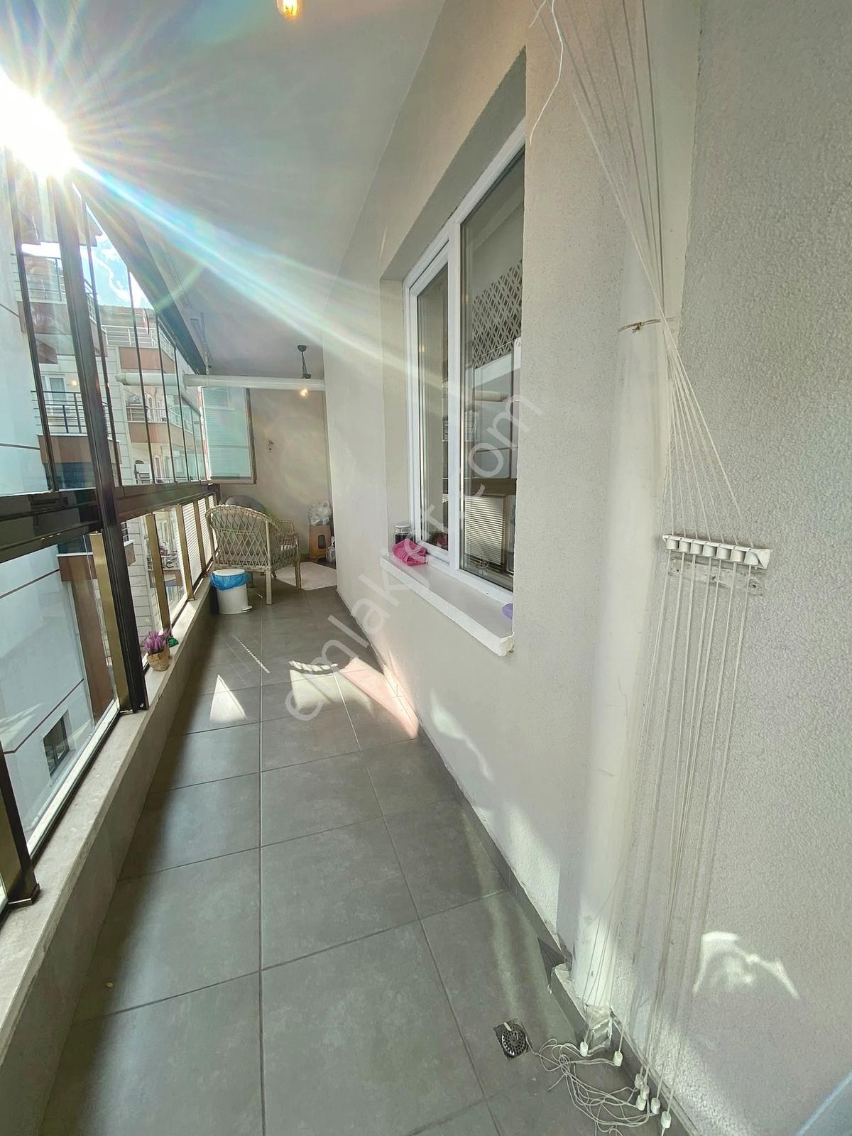 Misket Düzlükte Katta Ön Cephe Asansörlü Full Yapılı 3+1 Satılık — fotoğraf 8