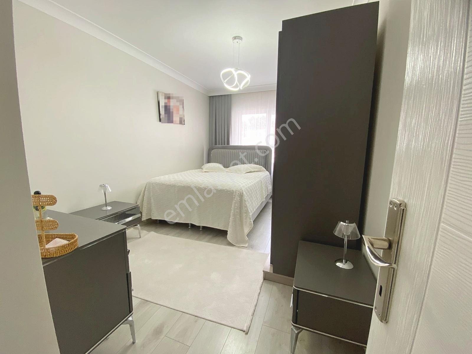Misket Düzlükte Katta Ön Cephe Asansörlü Full Yapılı 3+1 Satılık — fotoğraf 14