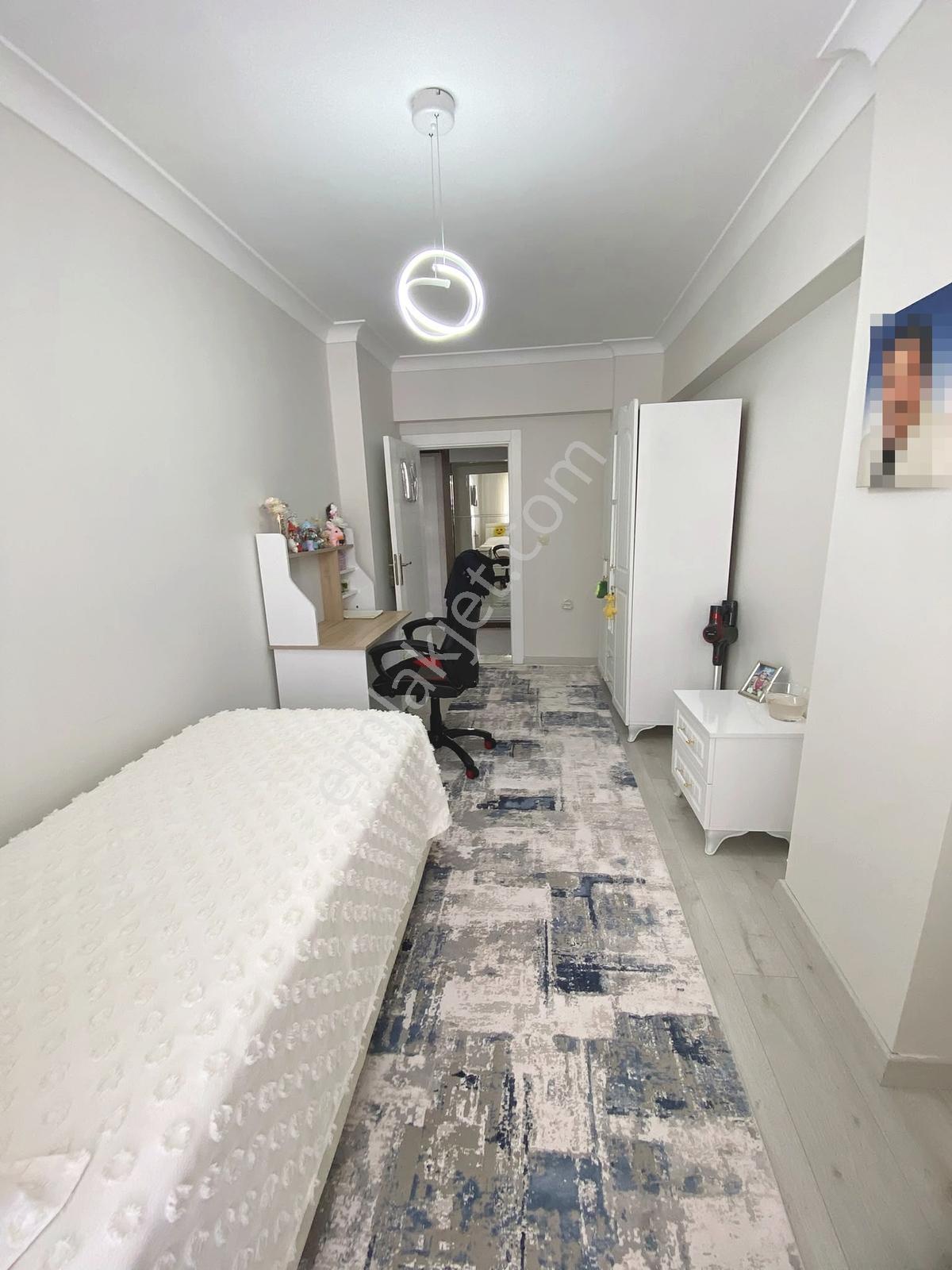 Misket Düzlükte Katta Ön Cephe Asansörlü Full Yapılı 3+1 Satılık — fotoğraf 17