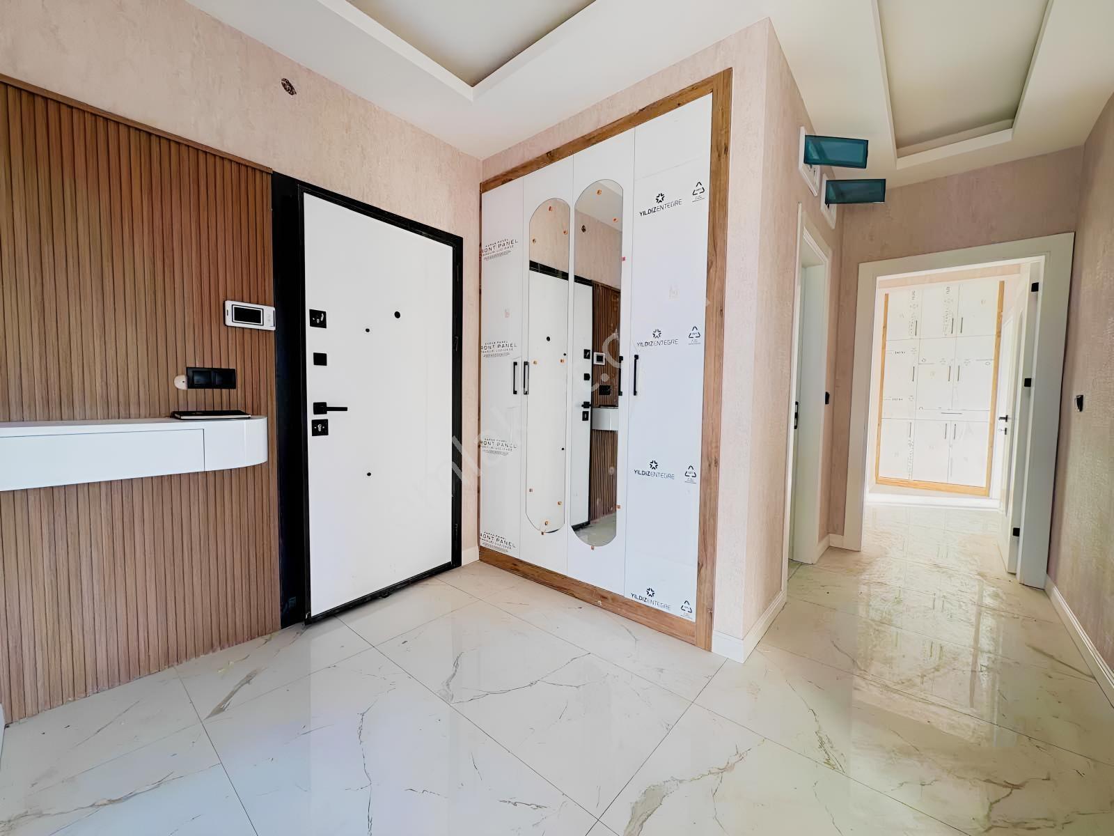 İstiklal Mahallesinde Lüks 3+1 Satılık Daire — fotoğraf 19