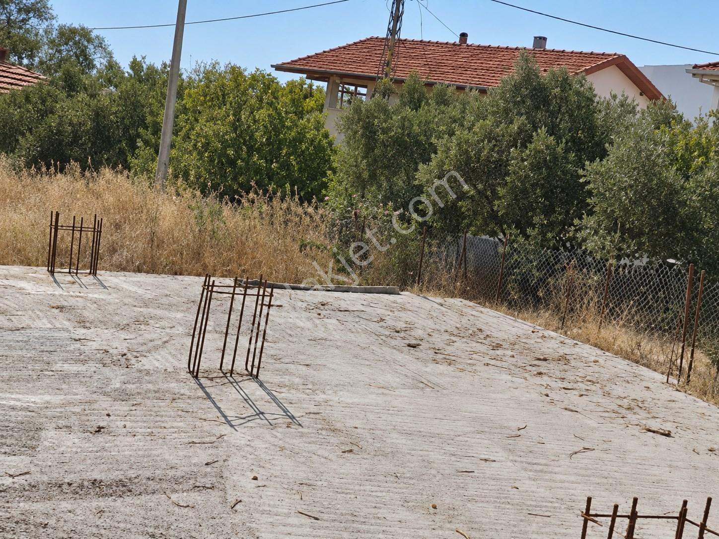 Ekinlik Adası Denize 100 Mt Temeli Hazır Satılık İmarlı Arsa — fotoğraf 2