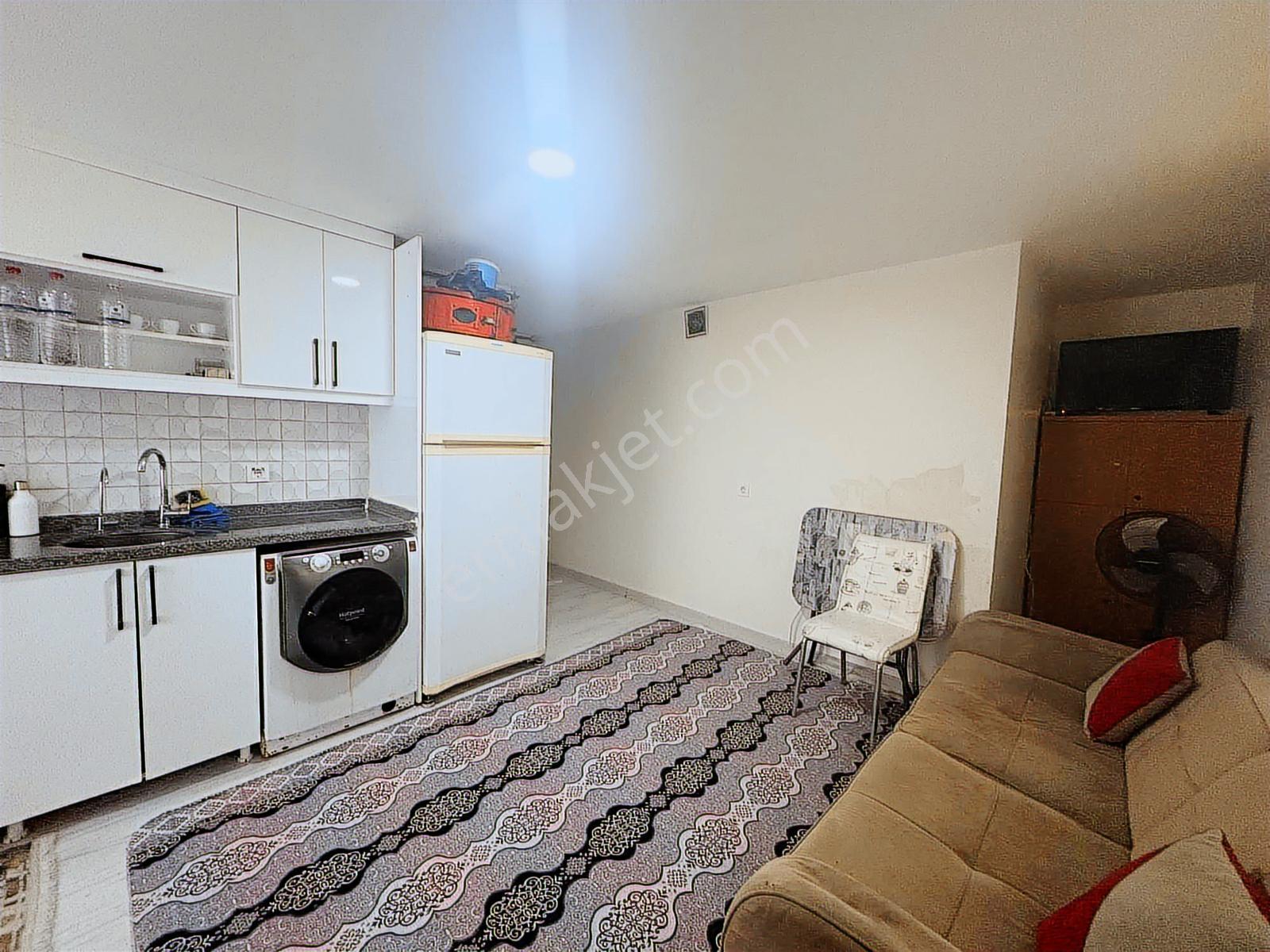 Beylikdüzü'nde Yeni Binada 2+1 Balkonlu Satılık Daire — fotoğraf 5