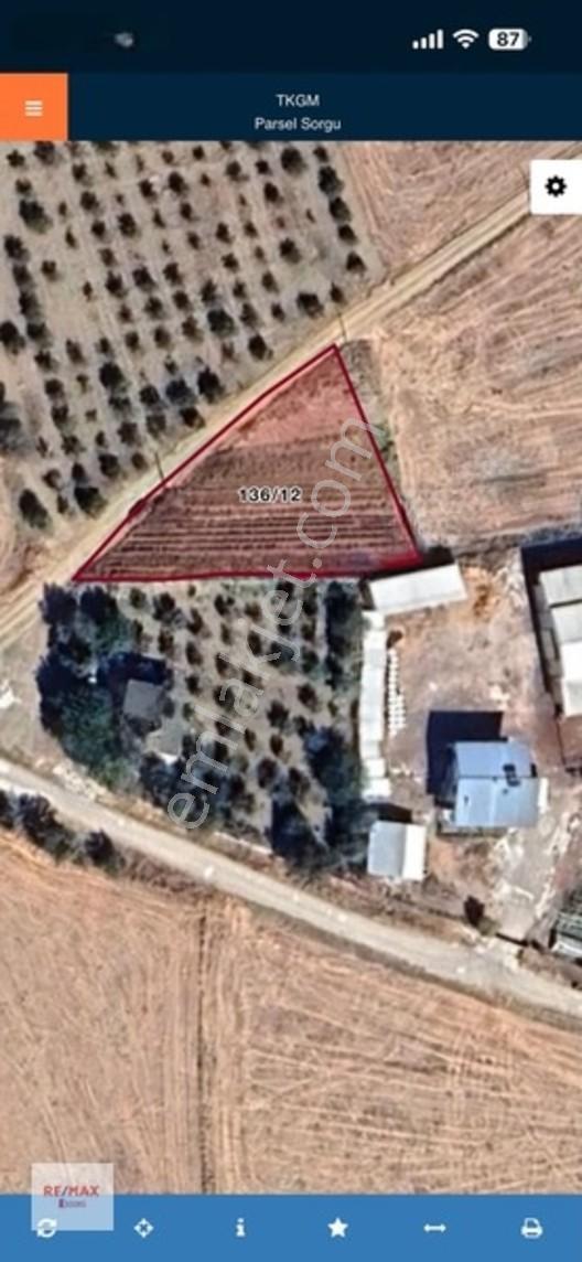 Bucak Uğurlu Köyünde Villa İmarlı Satılık Arsa — fotoğraf 2
