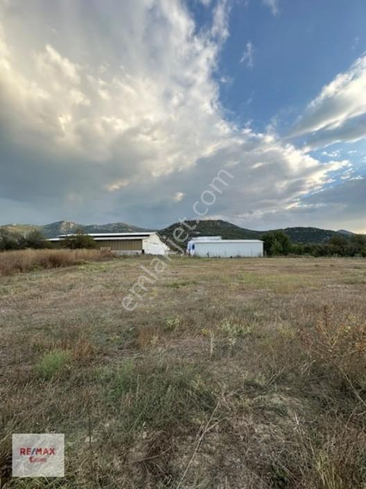 Bucak Uğurlu Köyünde Villa İmarlı Satılık Arsa — fotoğraf 6