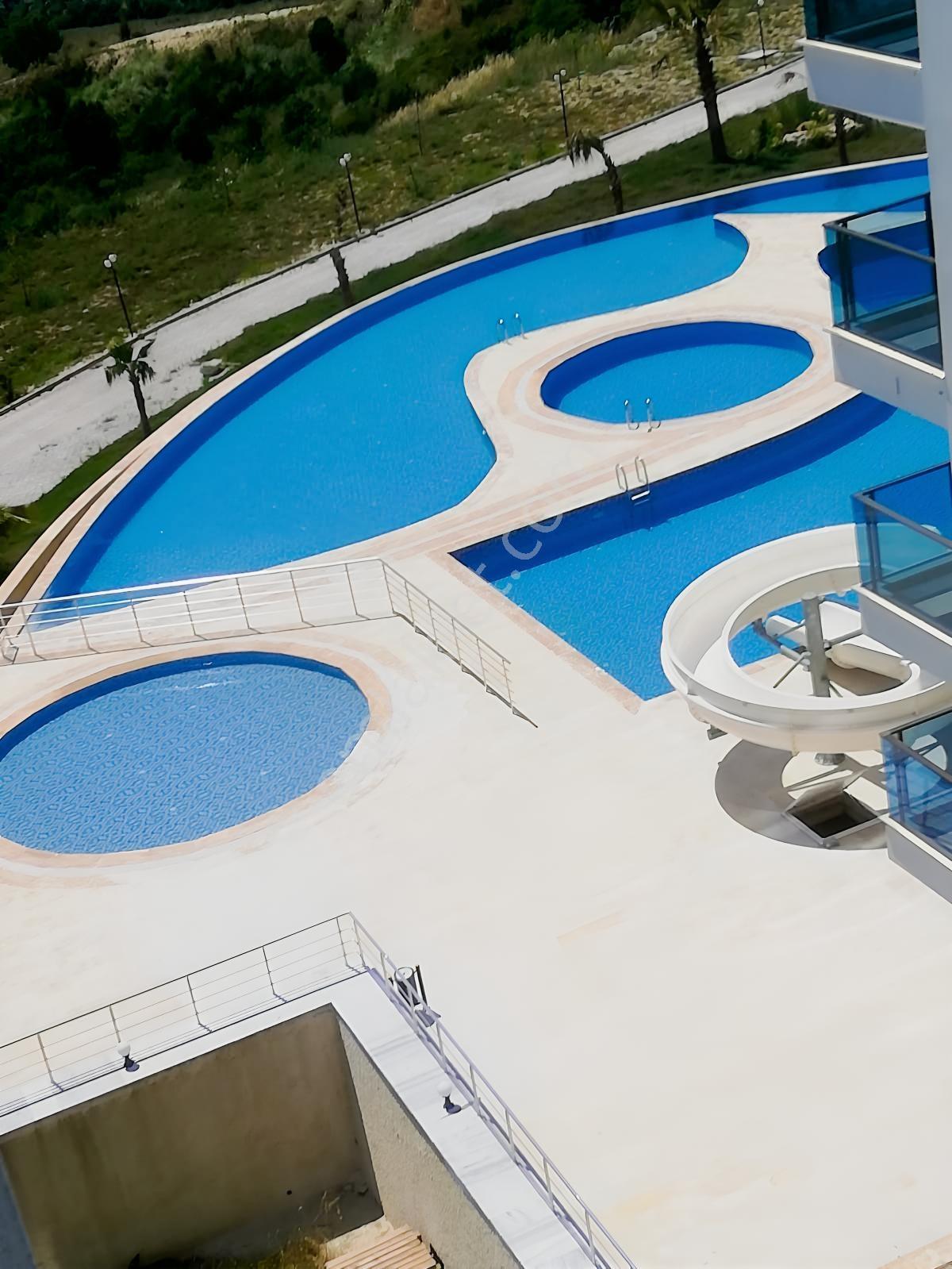 Söke Ağaçlı Eşin Golf 57 M2 Sıfır Eşyalı Satılık Sıfır 1+1 Daire — fotoğraf 3