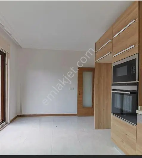 Suadiyenin Prestijli Konumunda 90 M2 3+1 — fotoğraf 3
