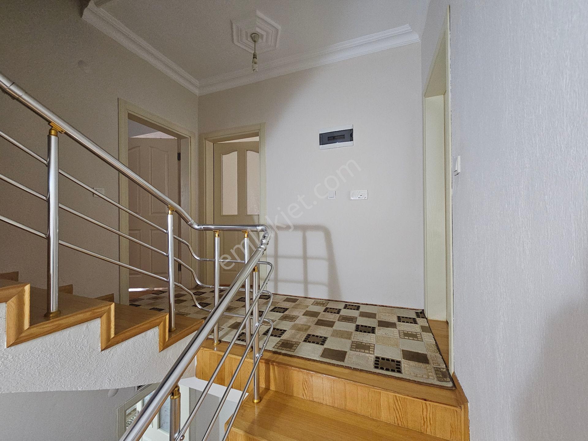 Isparta Işıkkent'te 6+1 Geniş Bahçeli Müstakil Ev — fotoğraf 22