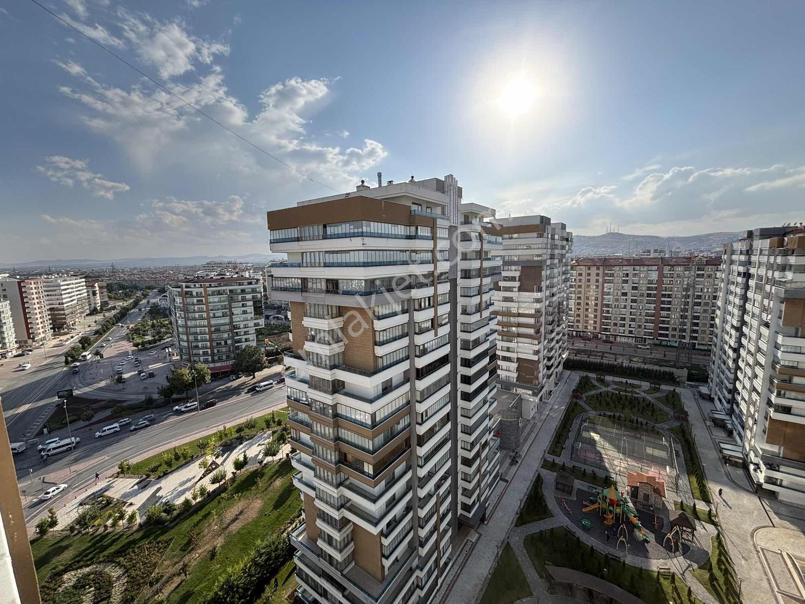 Cemil Şimşek'ten Gizli Bahçe Konutlarında Büyük Tip 4+1 Satılık — fotoğraf 12