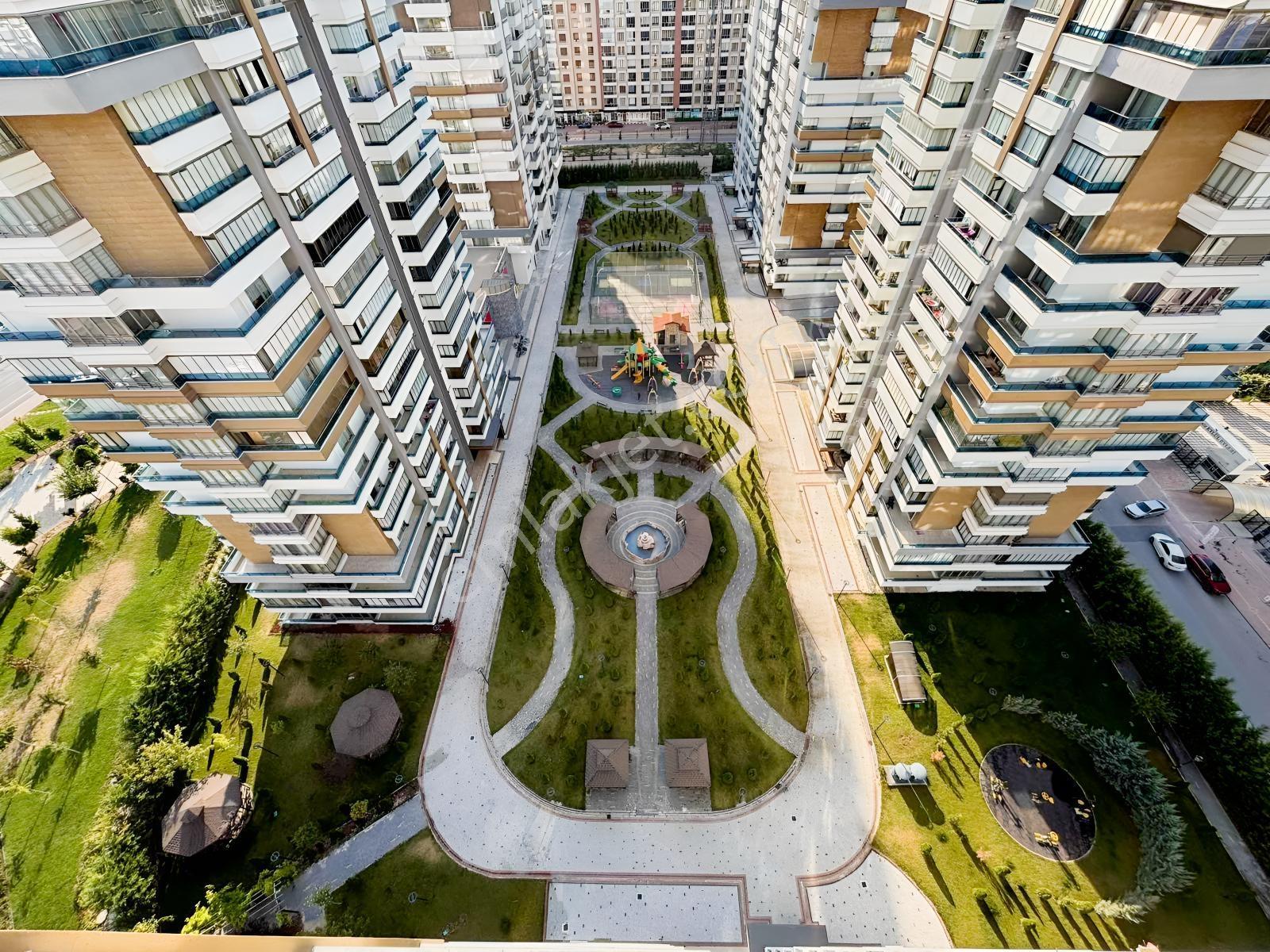 Cemil Şimşek'ten Gizli Bahçe Konutlarında Büyük Tip 4+1 Satılık — fotoğraf 13