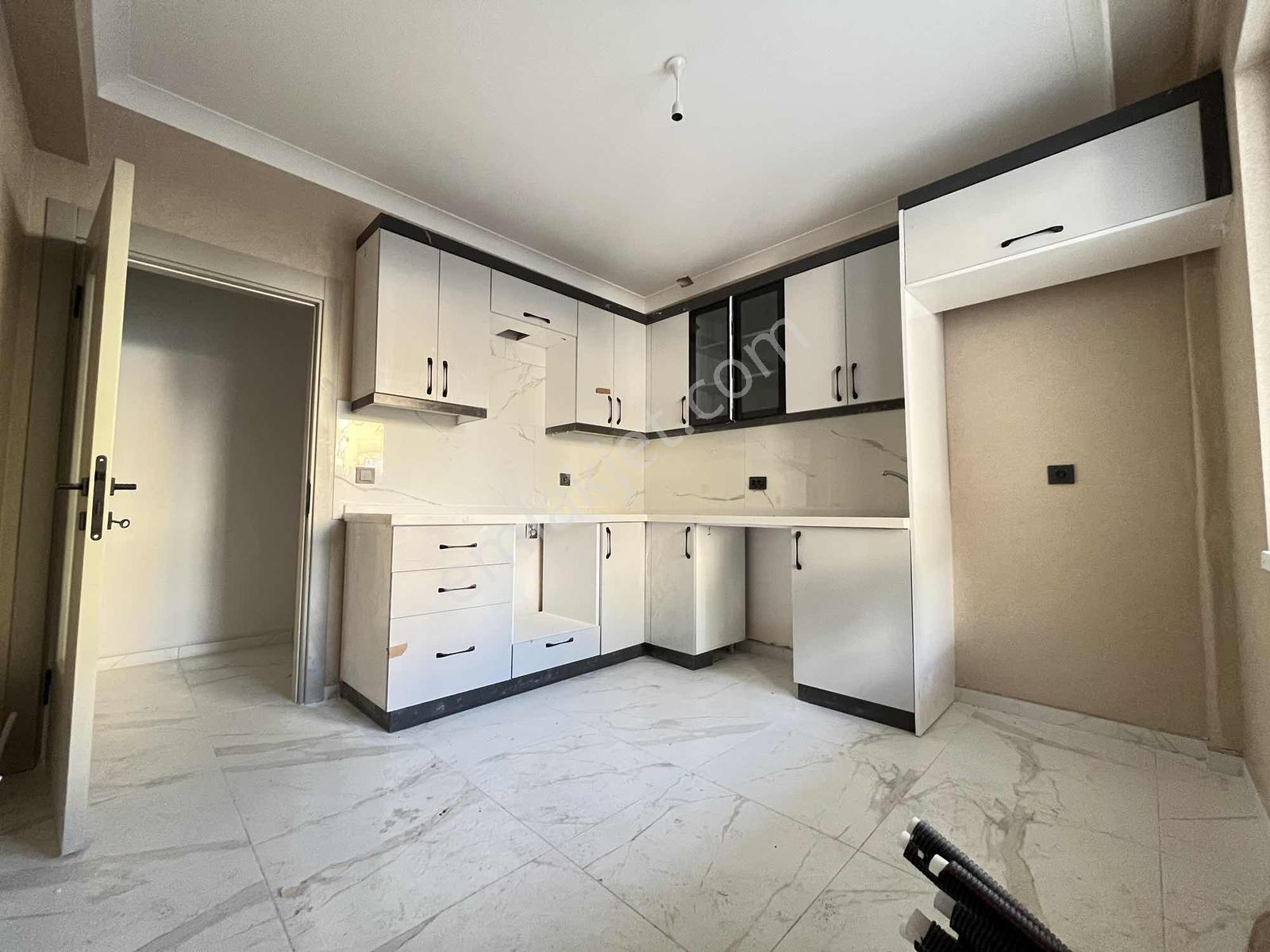 Emsalsiz Fırsat Dairesi Ful + Ful Yapılı Oturuma Hazır 3+1 100m2 — fotoğraf 5