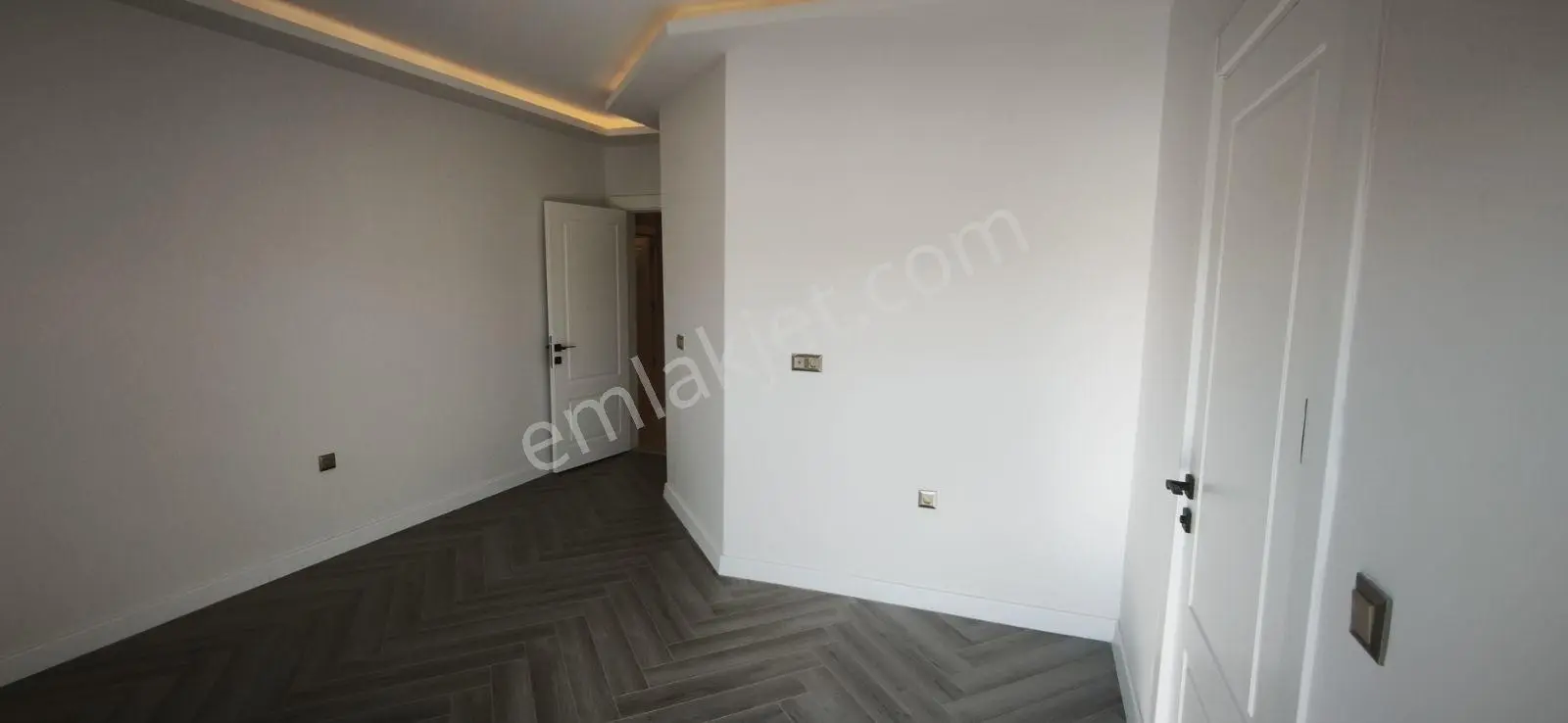 "yalova Samanlıda Lüks Ve Prestijli Satılık Villa." — fotoğraf 30
